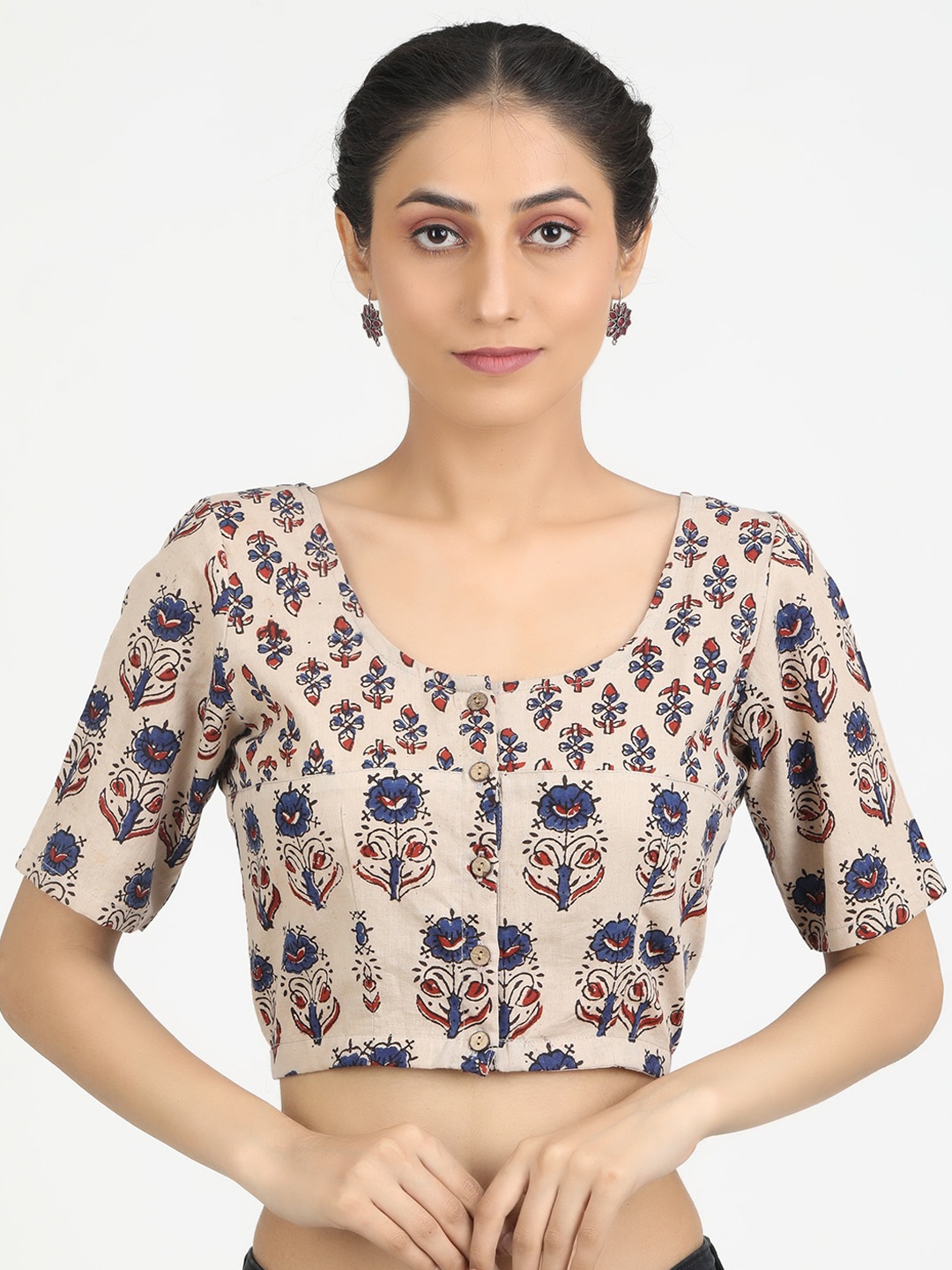 

Llajja Women Off White & Blue Block Printed Saree Blouse