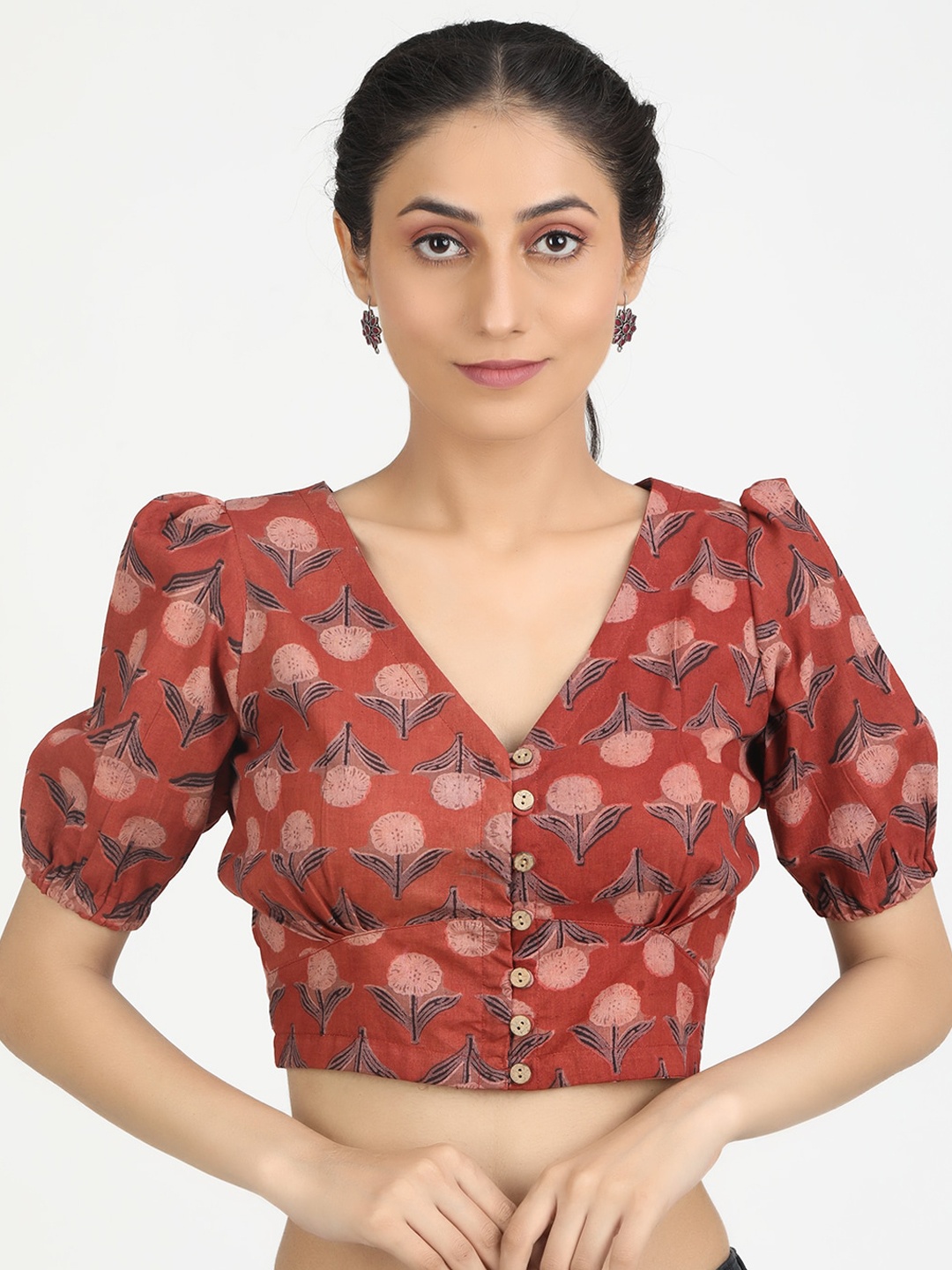 

Llajja Women Maroon Ajrakh Block Printed Cotton Saree Blouse