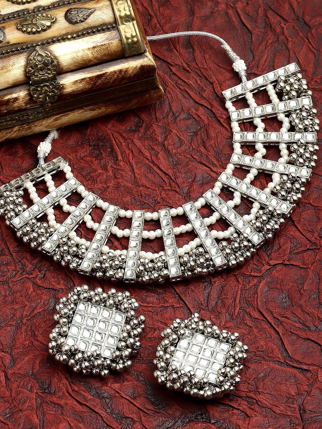 

KARATCART Oxidised Silver-Plated White Kundan Studded Choker Necklace Set