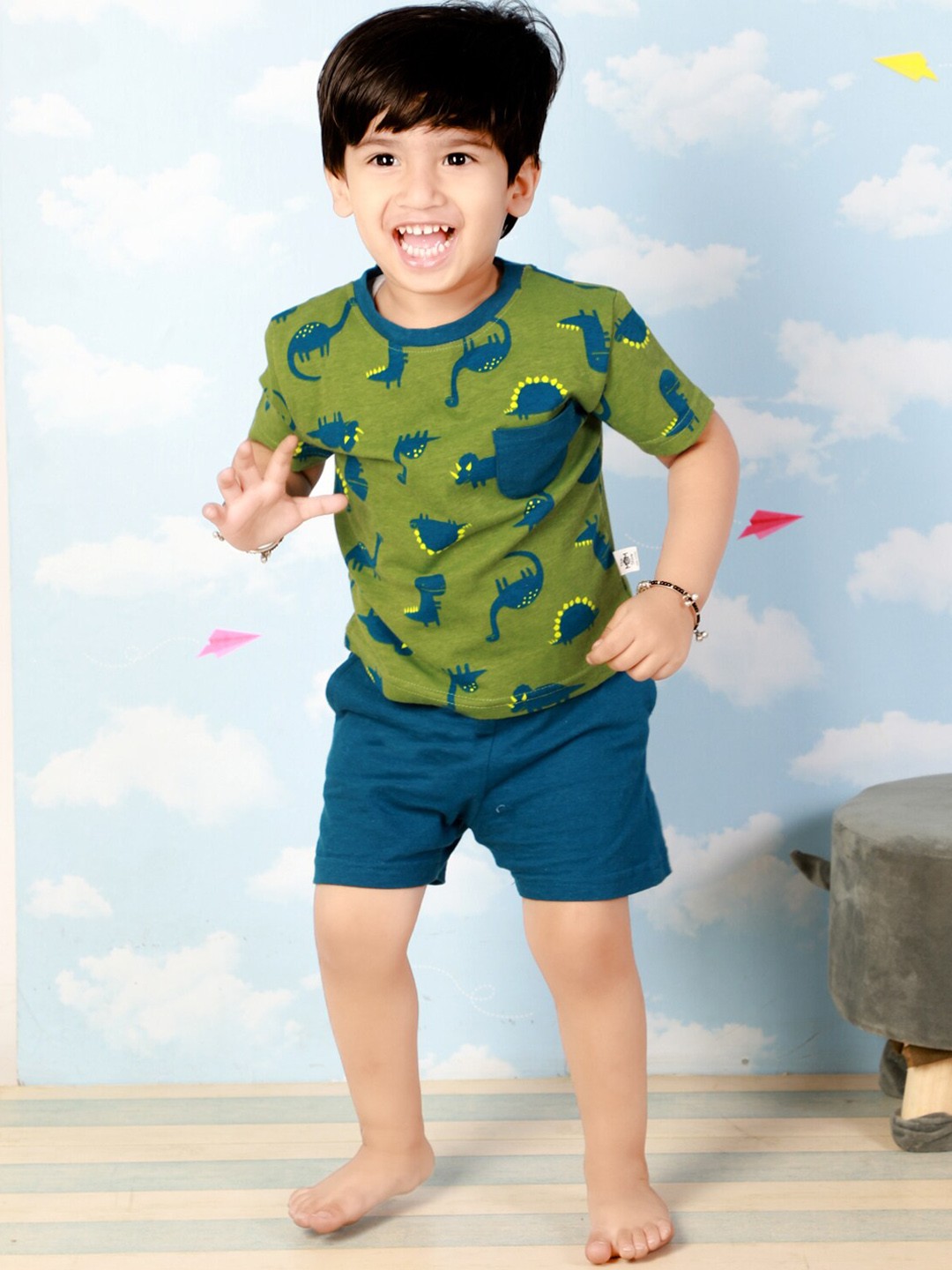 

The Mom Store Boys Green Printed T-shirt with Shorts