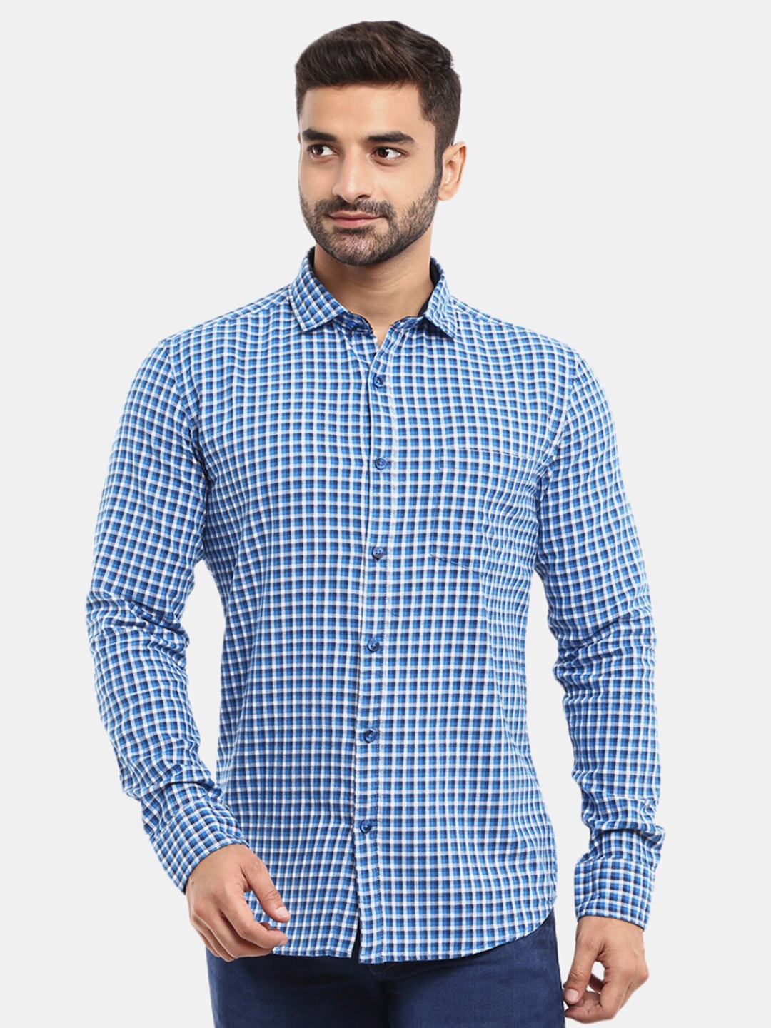 

V-Mart Men Blue Slim Fit Checked Casual Shirt