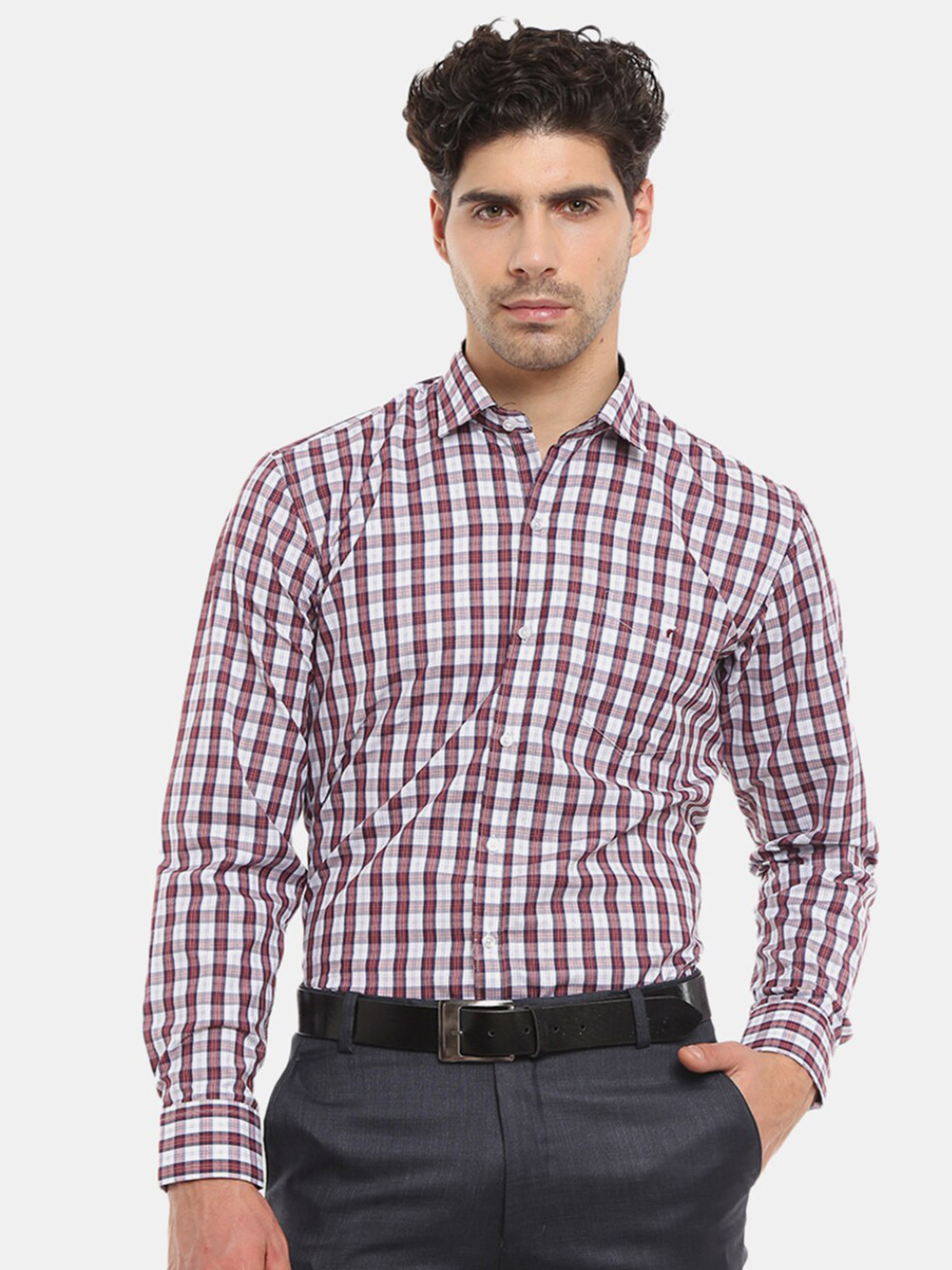 

V-Mart Men Maroon Checked Cotton Formal Shirt