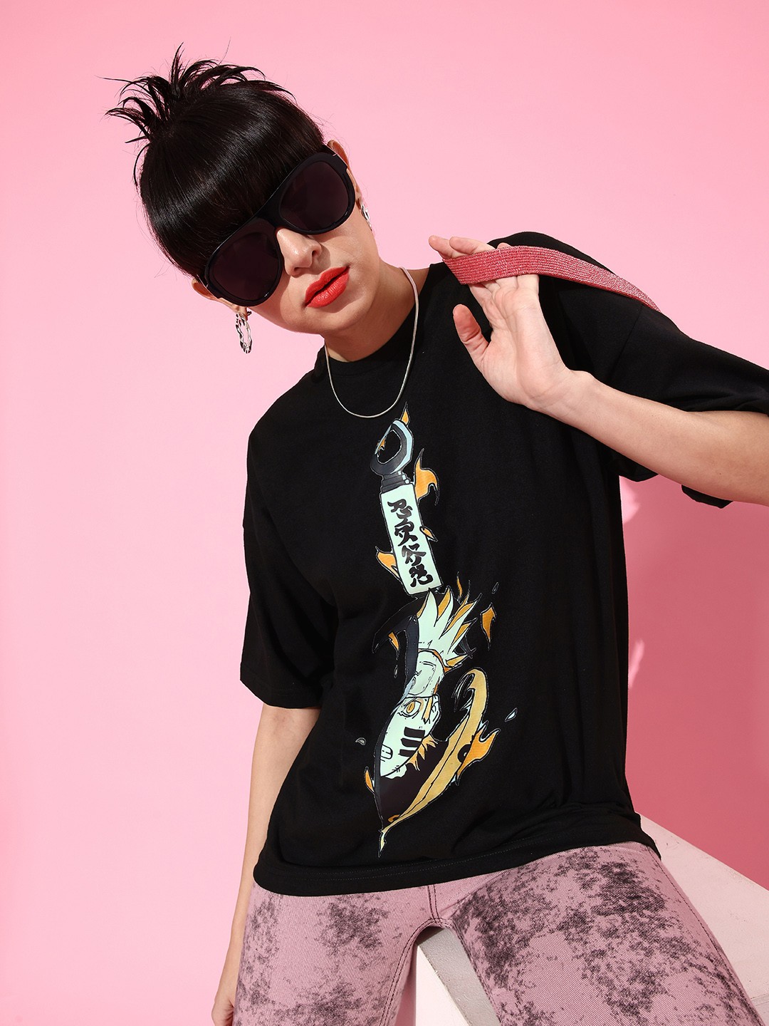 

Stylecast X Hersheinbox Women Stylish Black Graphic Joyful Conversation Tshirt
