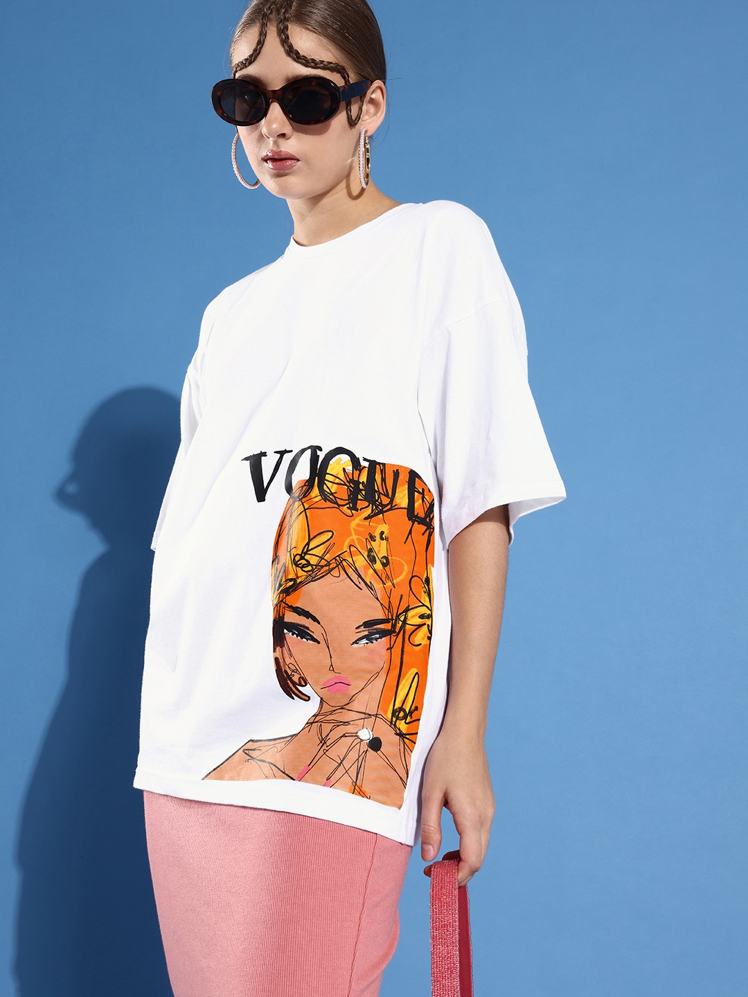 

HERSHEINBOX Women White Graphic Nuovo Sleeves Tshirt