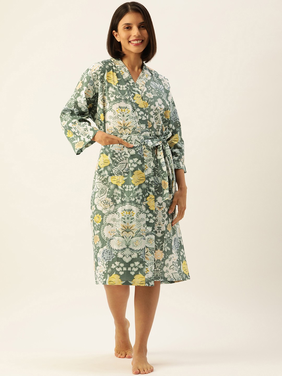 

SANSKRUTIHOMES White & Green Printed Cotton Nightdress