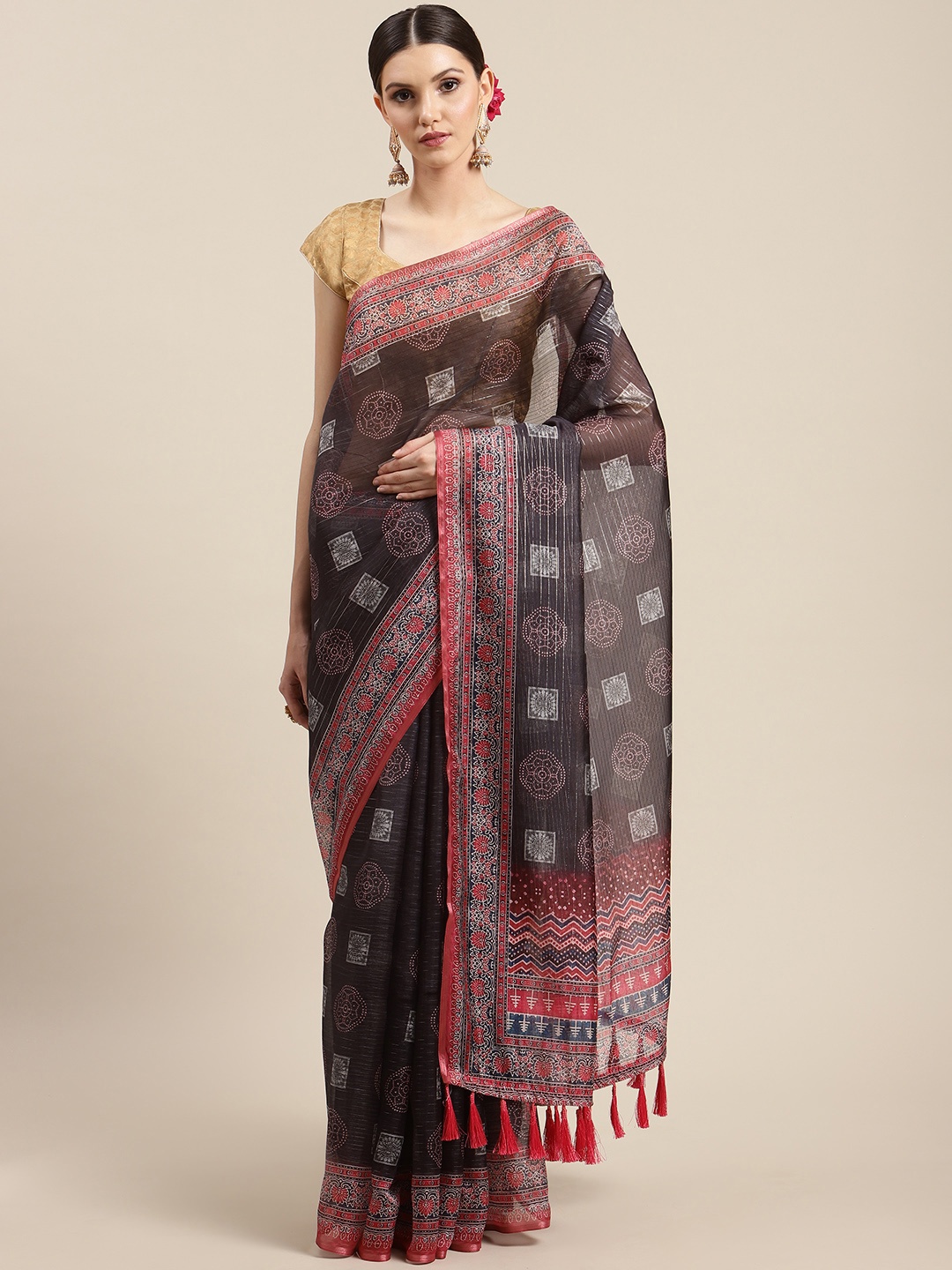 

Silk Land Black & Red Kalamkari Art Silk Saree