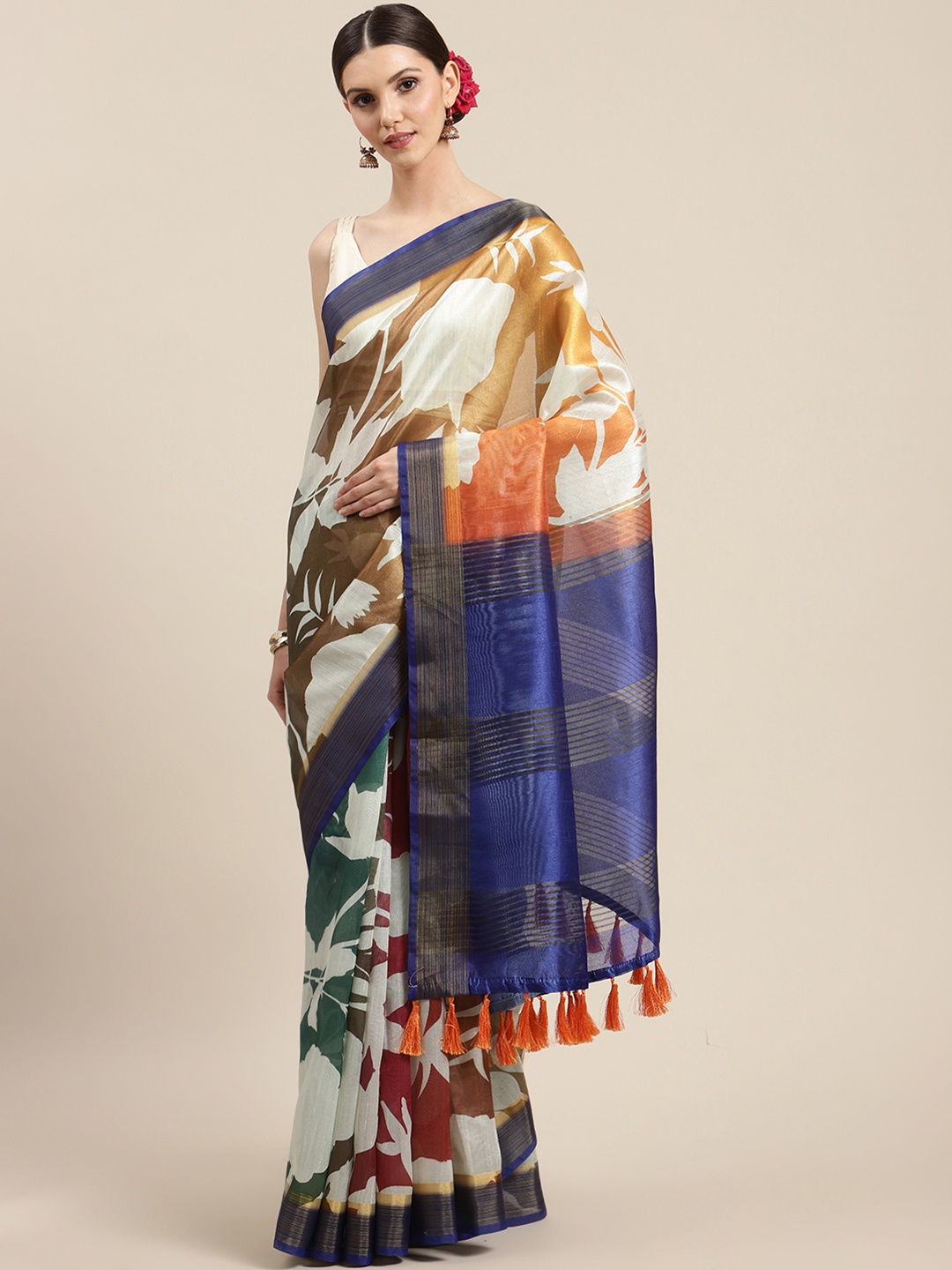 

Silk Land Batik Silk Blend Digital Print Saree, Cream