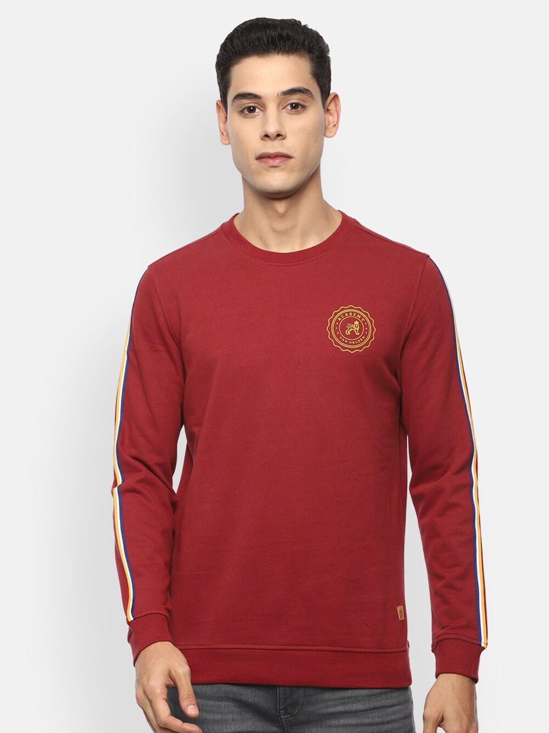 

Van Heusen ACADEMY Men Maroon Sweatshirt