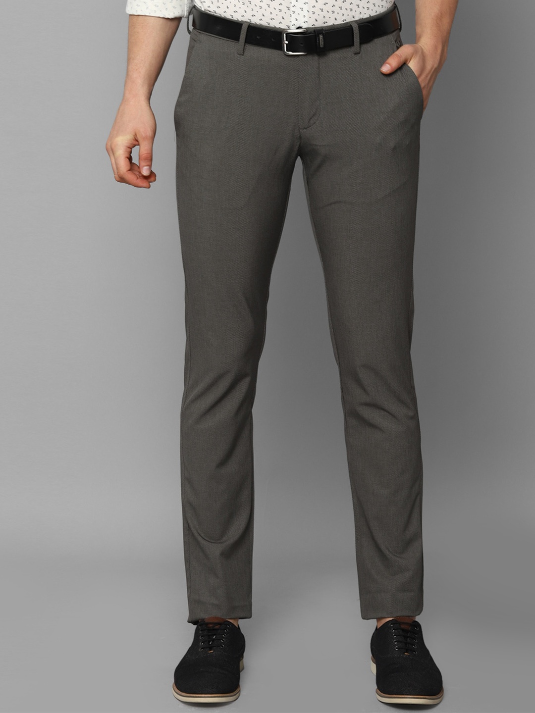 

Allen Solly Men Grey Textured Slim Fit Trousers