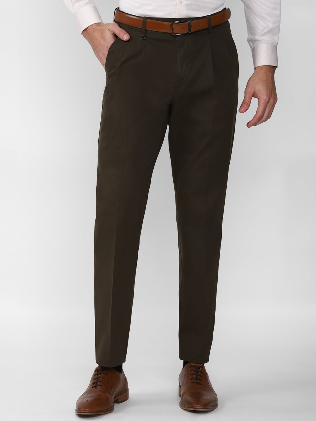 

Van Heusen Men Brown Pleated Trousers
