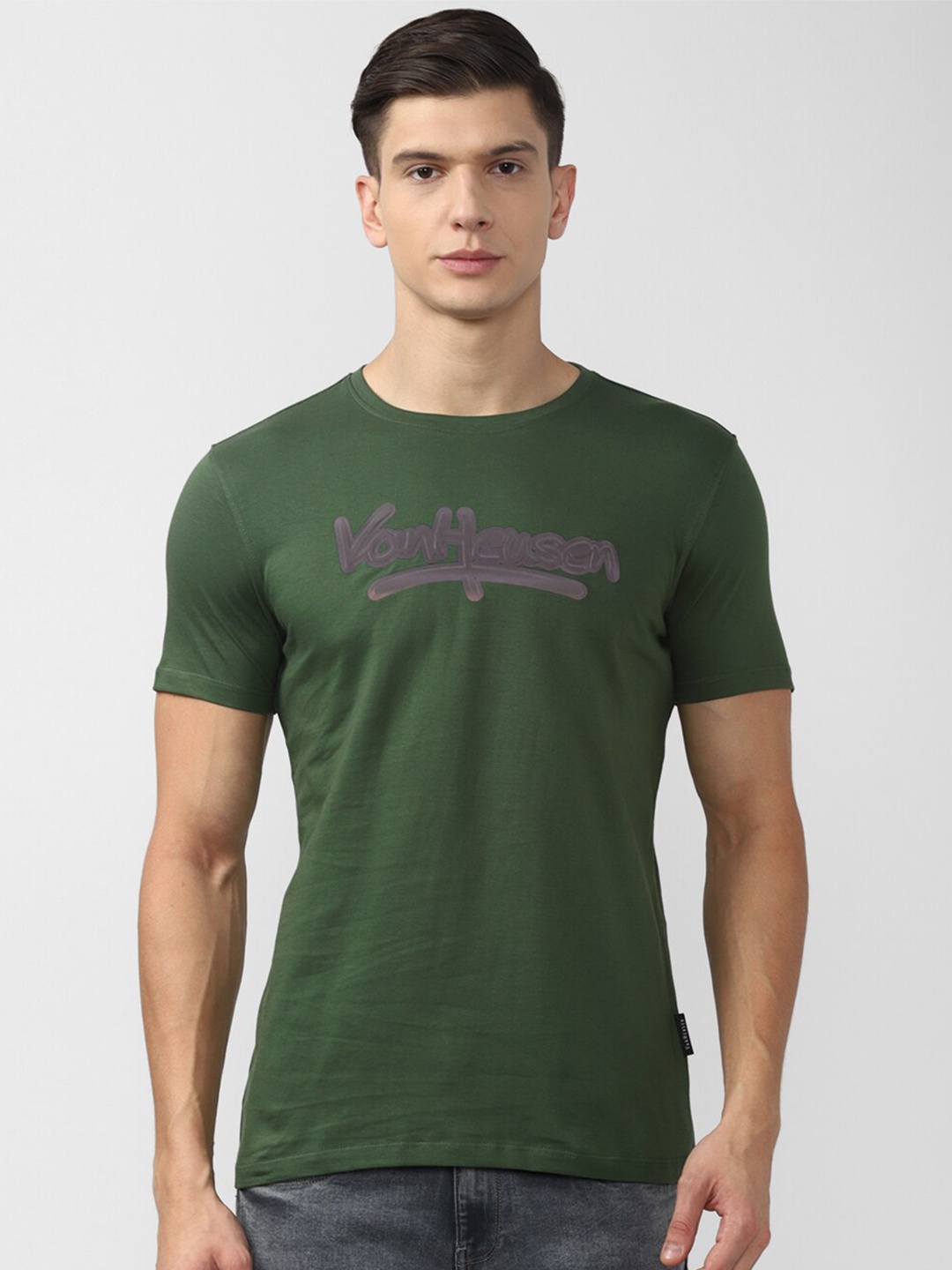 

V Dot Men Olive Green Typography Printed Applique Slim Fit T-shirt
