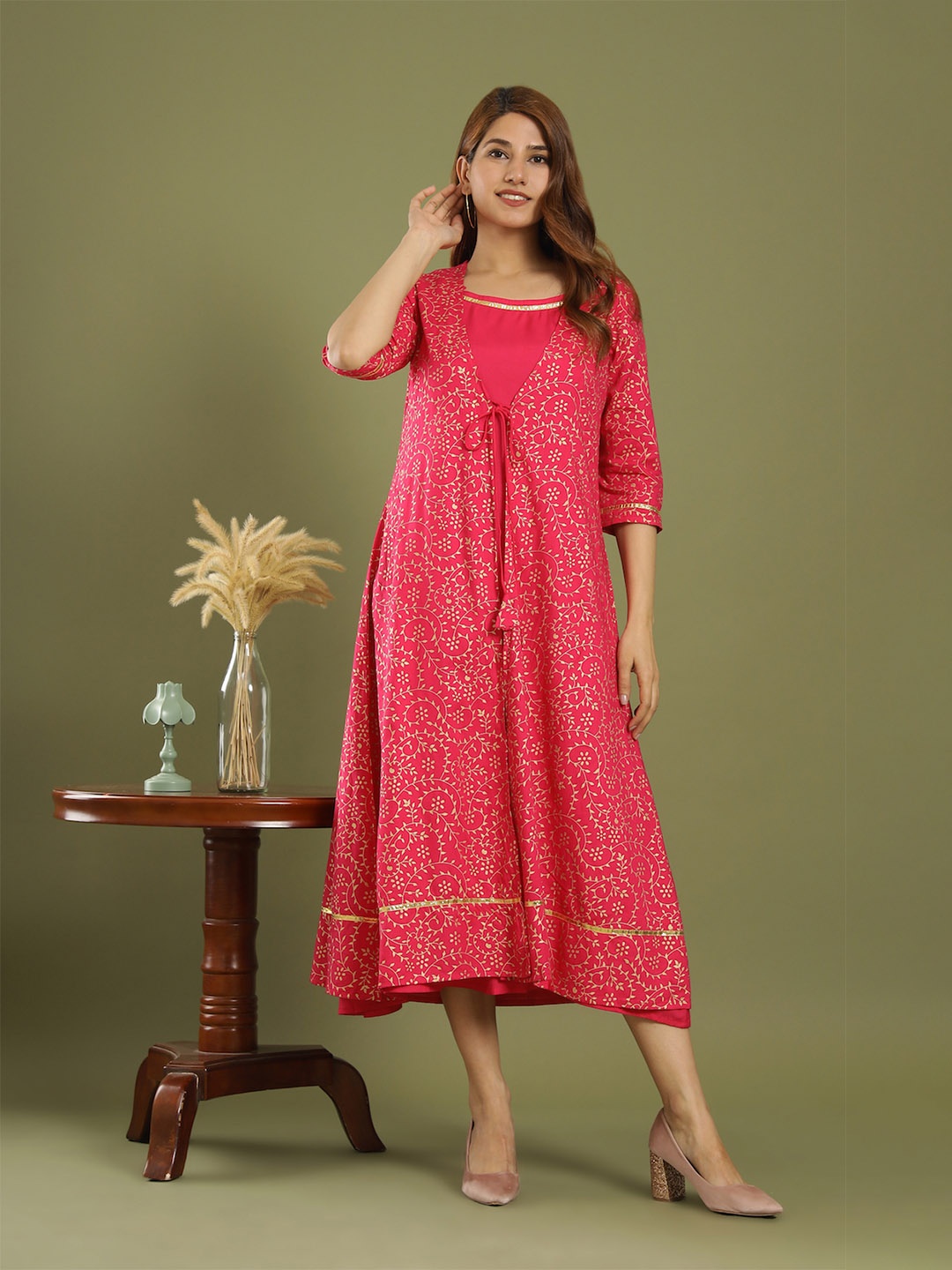 

KEEP CART Women Pink Kurta With Jacket