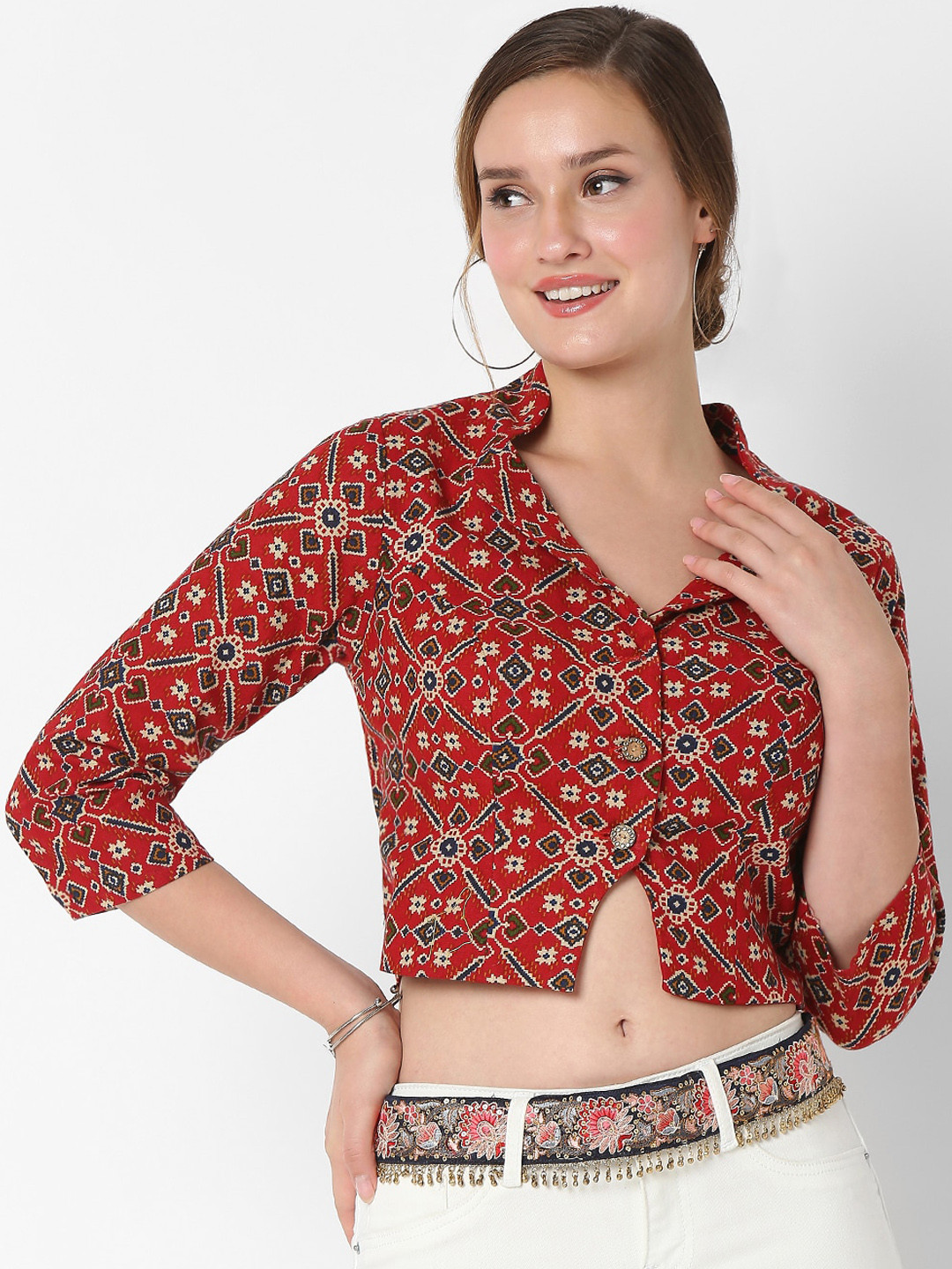 

SALWAR STUDIO Women Maroon Printed Cotton Saree Blouse