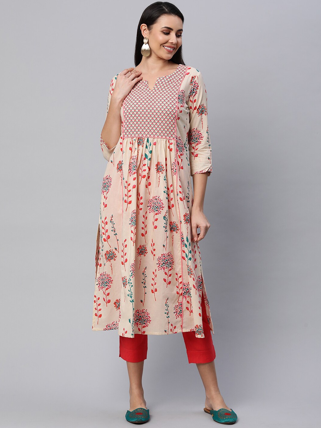 

KAMI KUBI Women Beige Floral Printed Mirror Work Anarkali Kurta