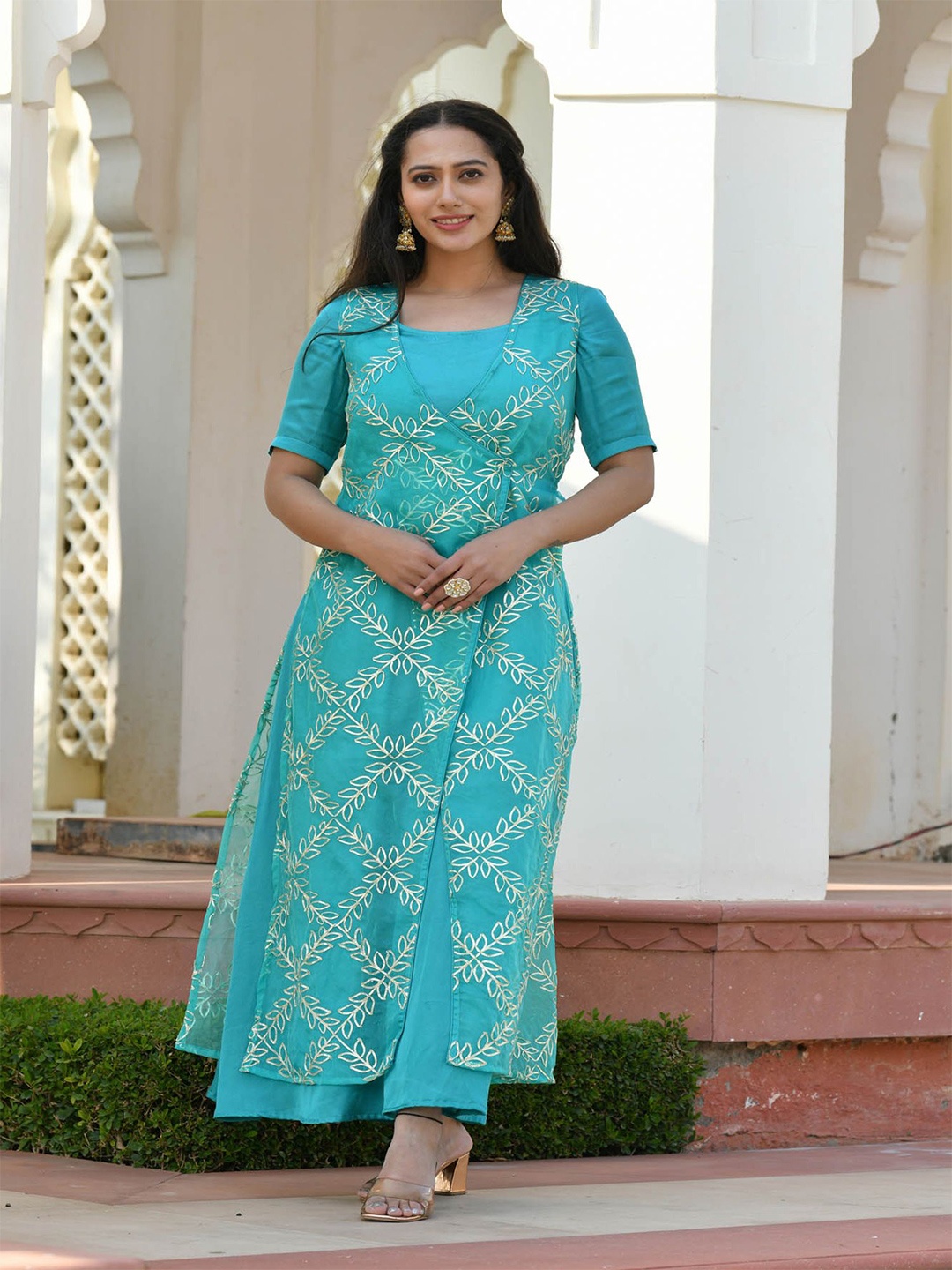 

mulmul.com Blue Ethnic Midi Dress