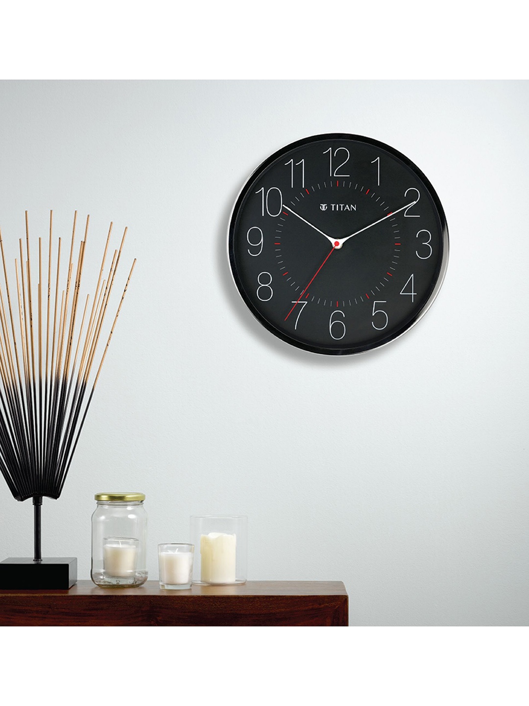 

Titan Black Contemporary Wall Clock