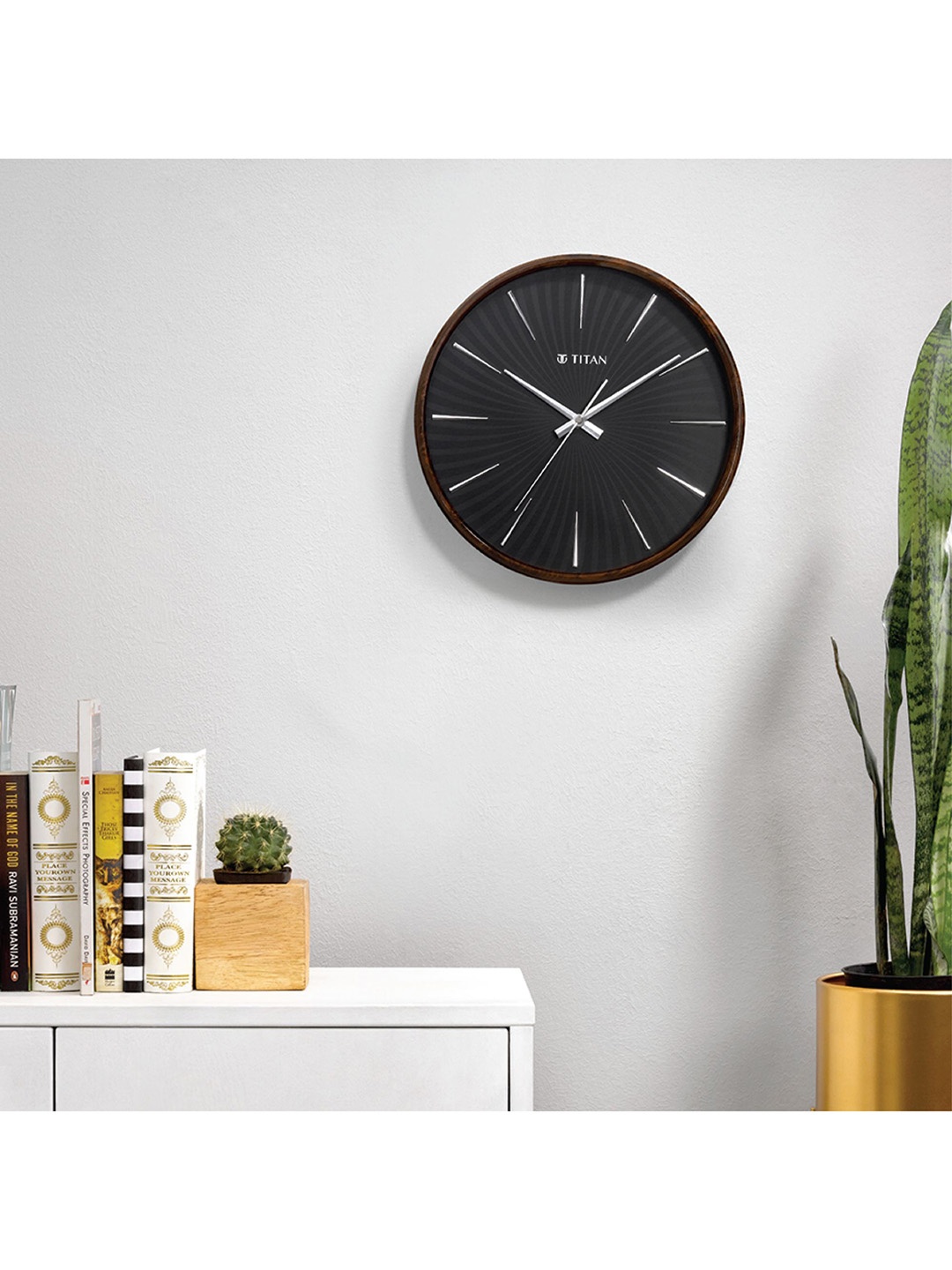 

Titan Brown & Black Printed Contemporary Wall Clock