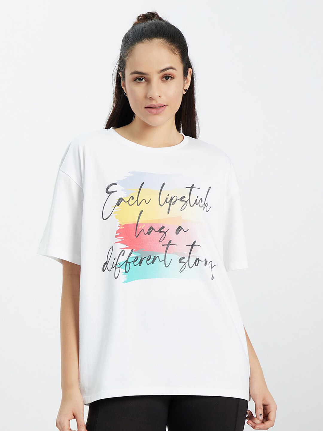 

EDRIO Women White Typography Printed Extended Sleeves Oversized T-shirt