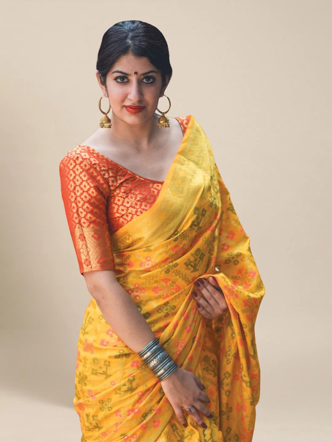 

MS RETAIL Yellow & Red Ethnic Motifs Zari Silk Blend Patola Saree
