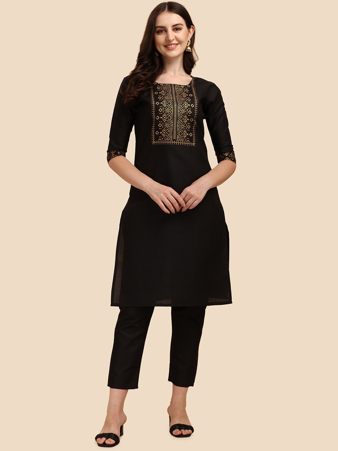 

Paralians Women Black Ethnic Motifs Yoke Design Kurta