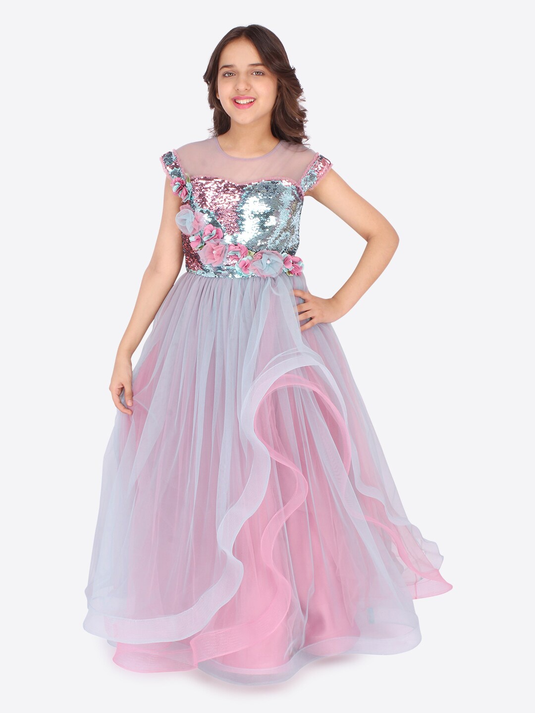 

CUTECUMBER Pink & Blue Embellished Net Maxi Dress