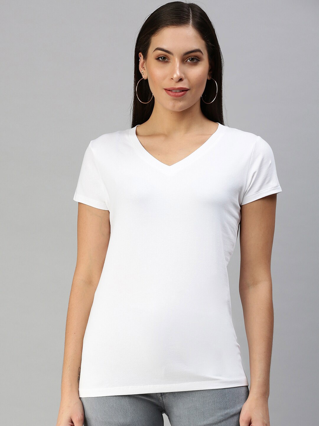 

De Moza Women White V-Neck T-shirt