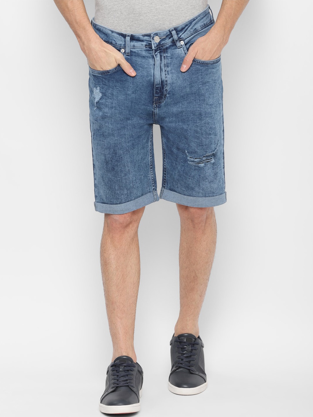 

FOREVER 21 Men Blue Solid Denim Shorts