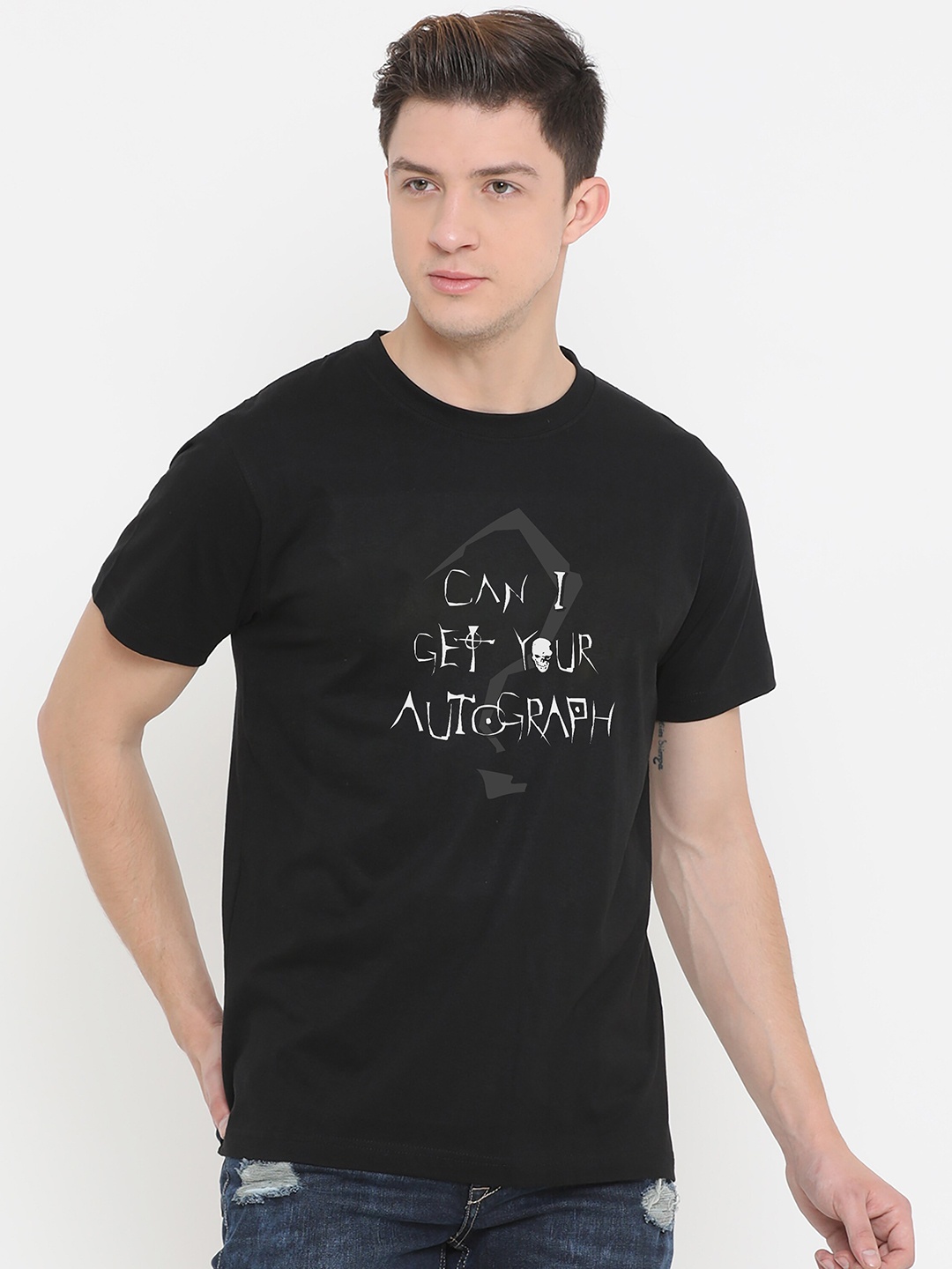 

Fully Filmy Men Black Typography Printed T-shirt