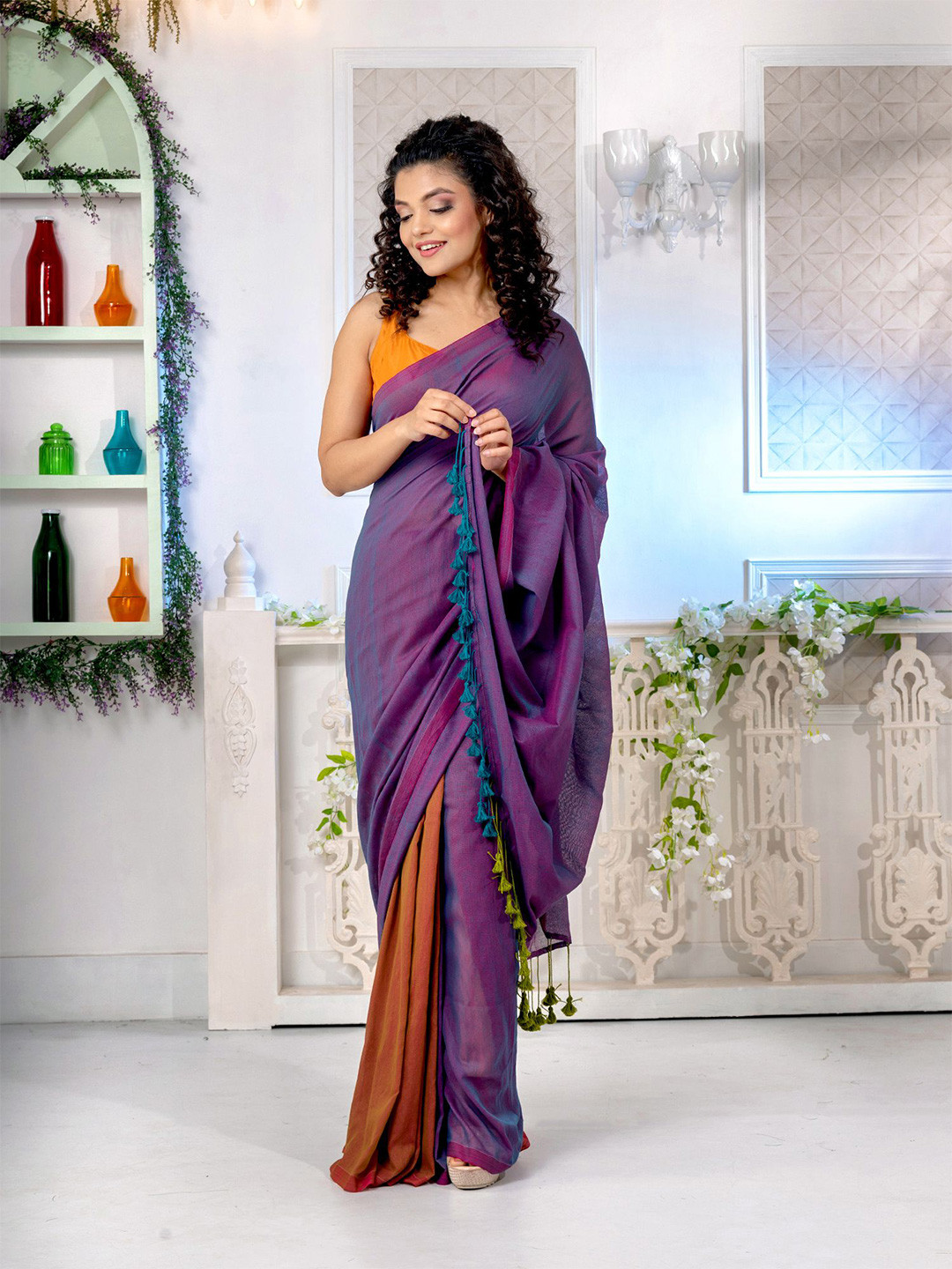 

Charukriti Women Red Sarees