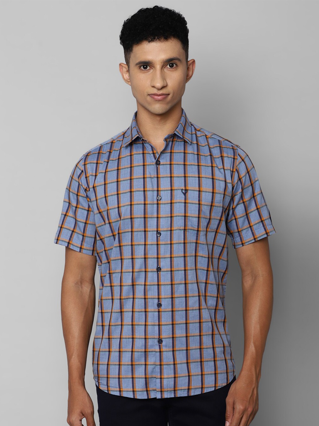 

Allen Solly Men Blue Slim Fit Checked Casual Shirt 100% Cotton