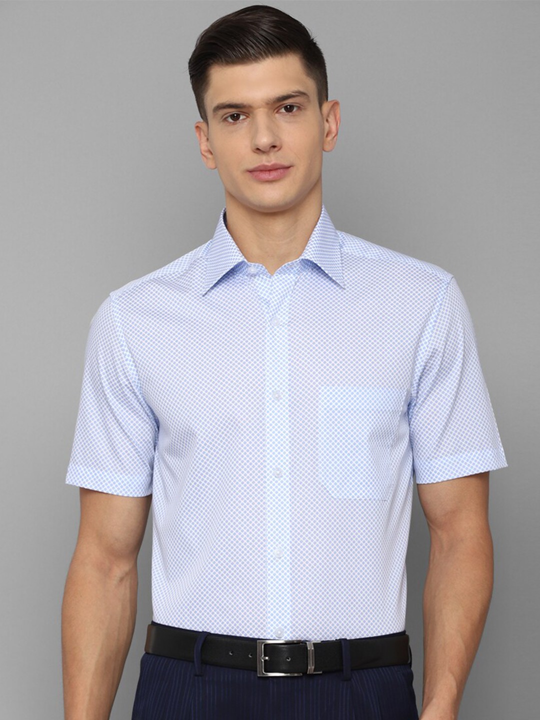 

Louis Philippe Men Blue Printed Cotton Formal Shirt