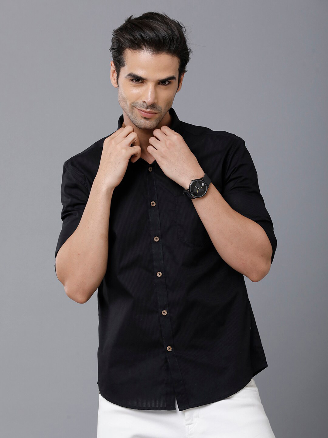 

YOVISH Men Black Smart Slim Fit Formal Shirt