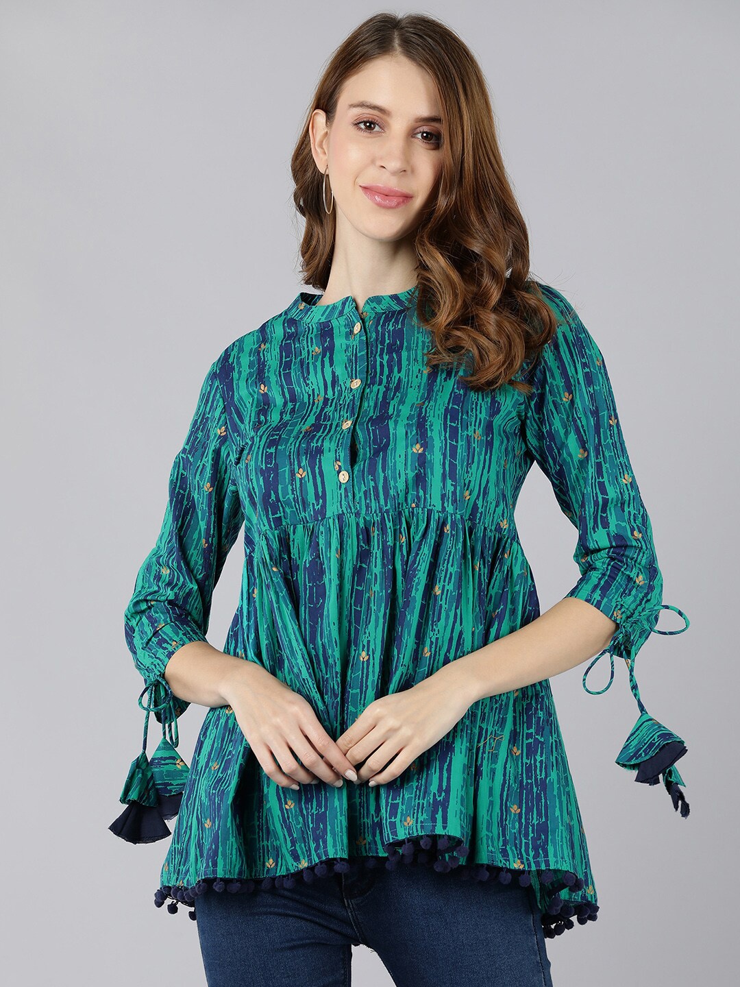 

kipek Blue Geometric Print Mandarin Collar Empire Top