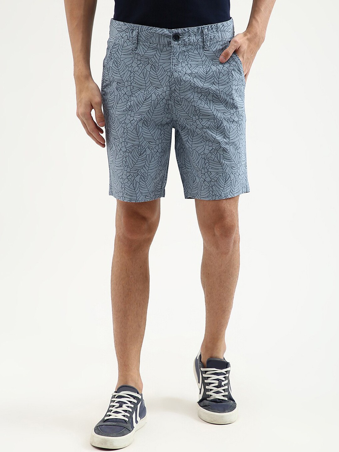 

United Colors of Benetton Men White Printed Cotton Slim Fit Shorts
