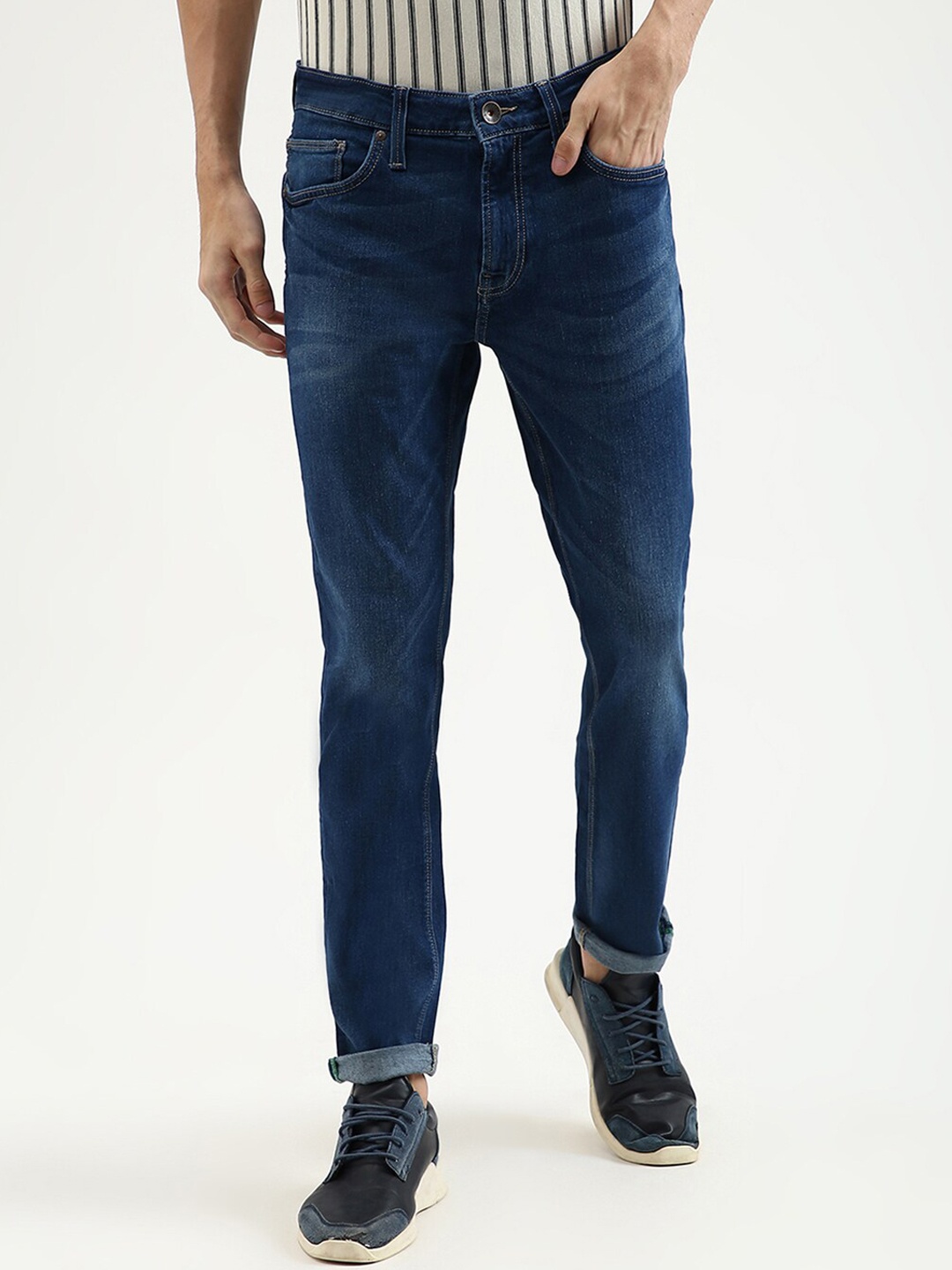 

United Colors of Benetton Men Blue Skinny Fit Low-Rise Light Fade Jeans