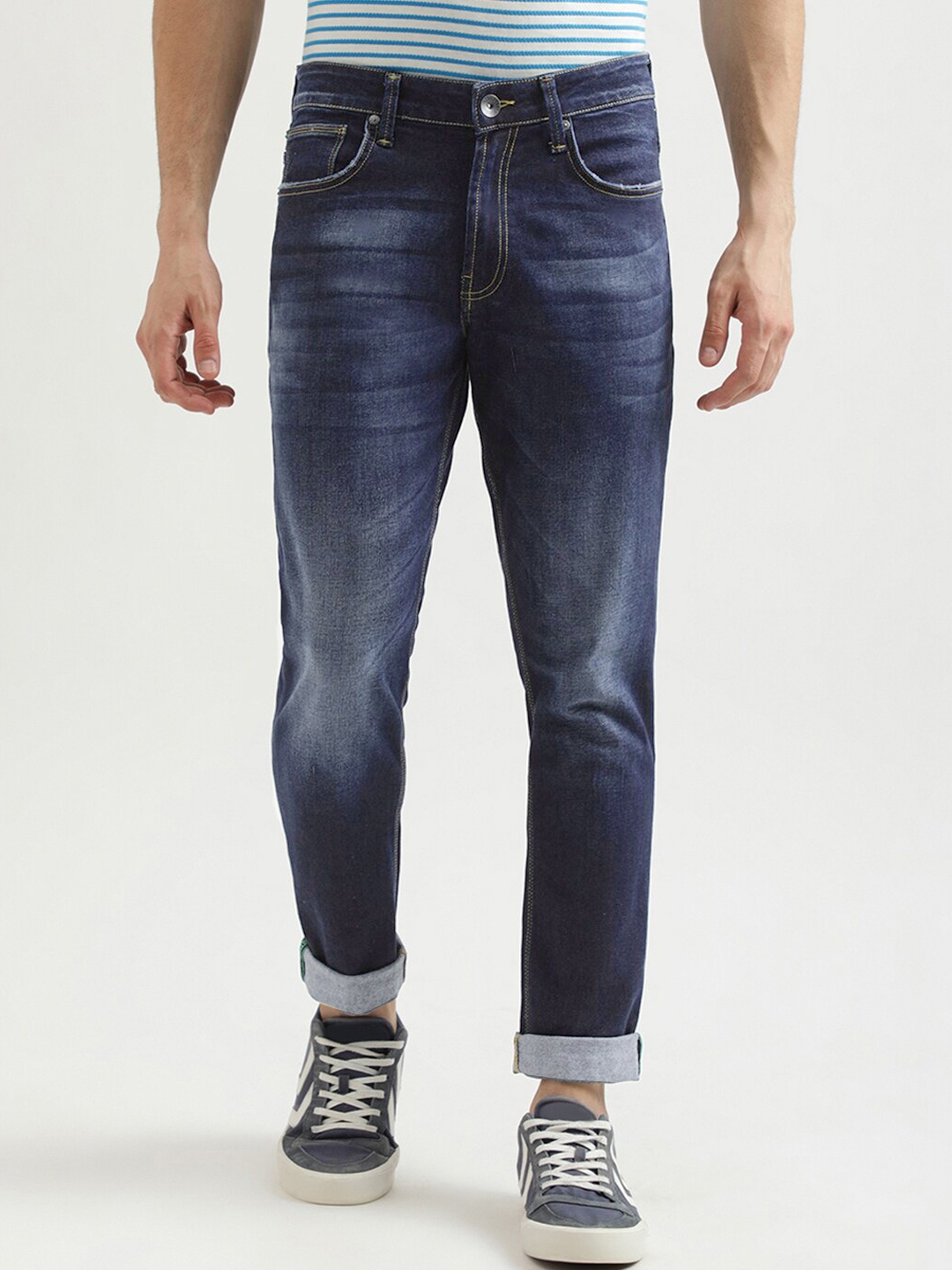 

United Colors of Benetton Men Navy Solid Blue Slim Fit Heavy Fade Jeans, Navy blue
