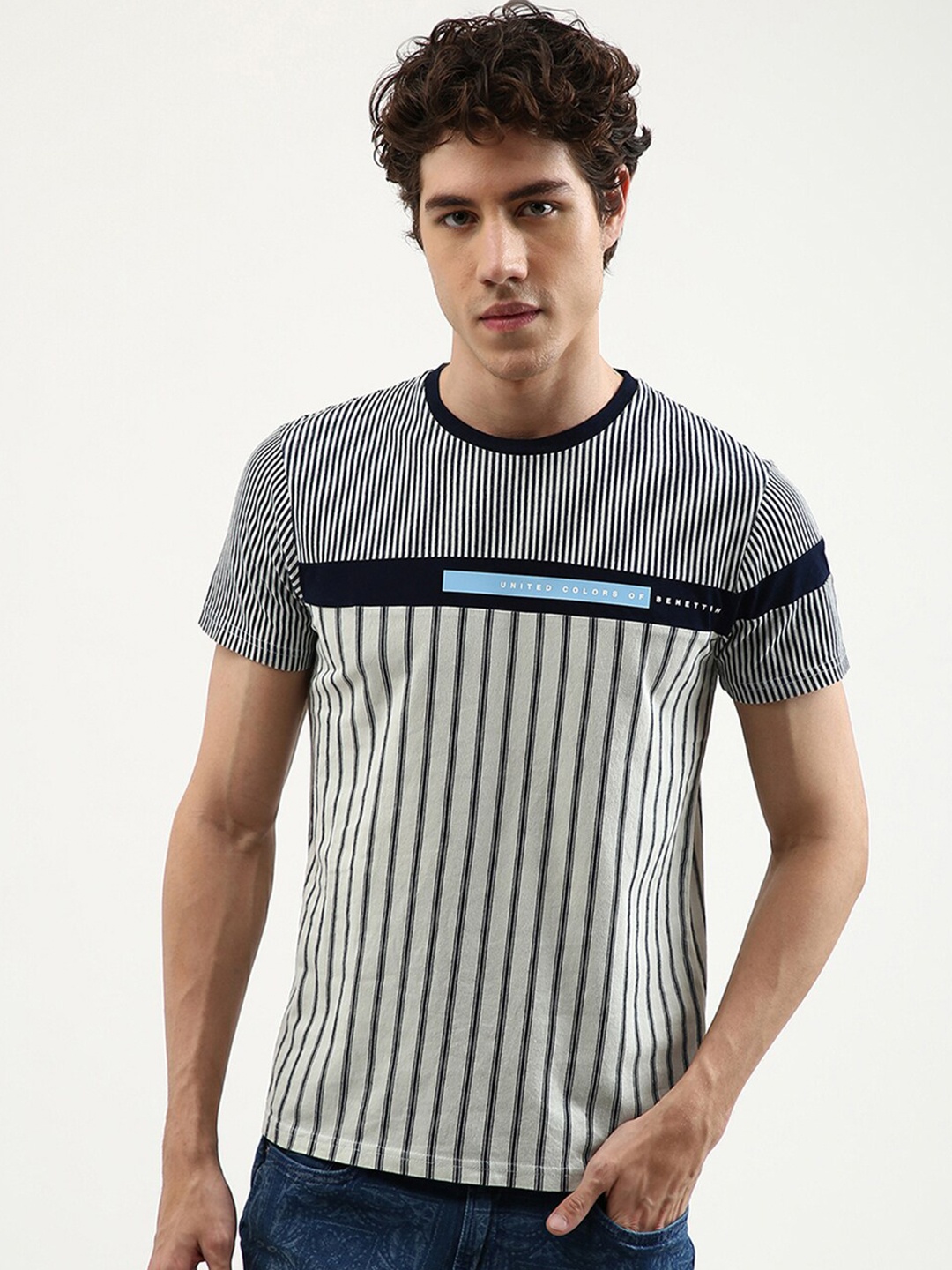 

United Colors of Benetton Men Blue & pussywillow gray Striped T-shirt