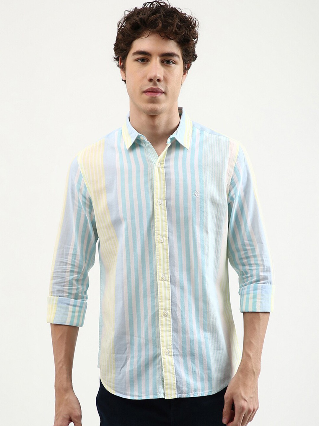 

United Colors of Benetton Men Yellow Slim Fit Striped Casual Shirt