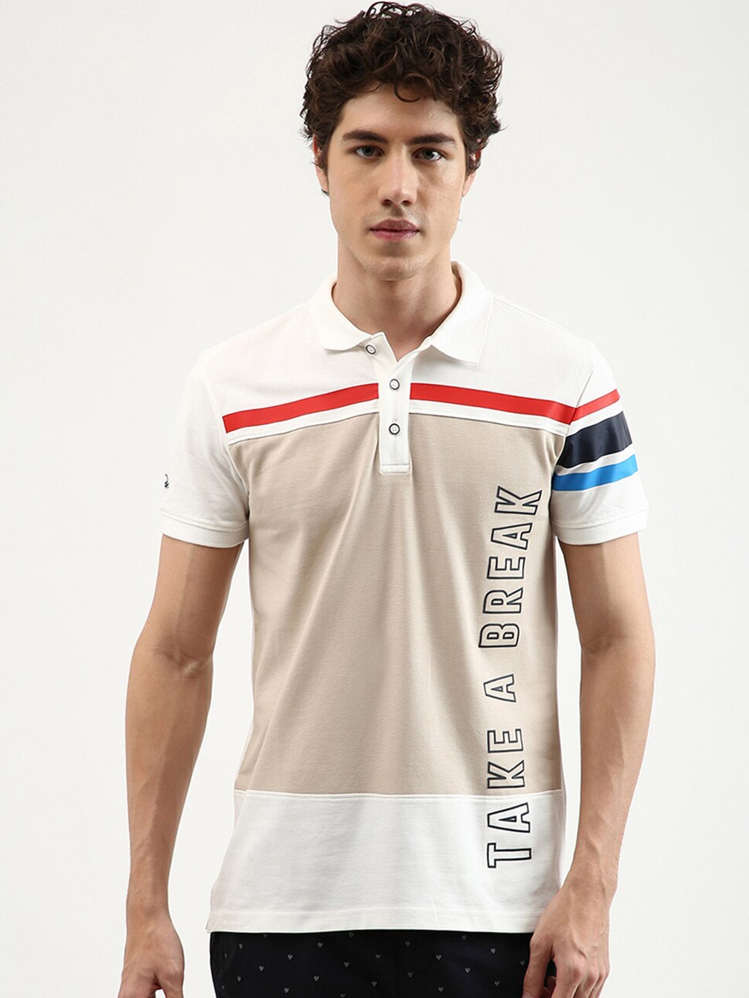 

United Colors of Benetton Men Beige Colorblocked Polo Collar T-shirt