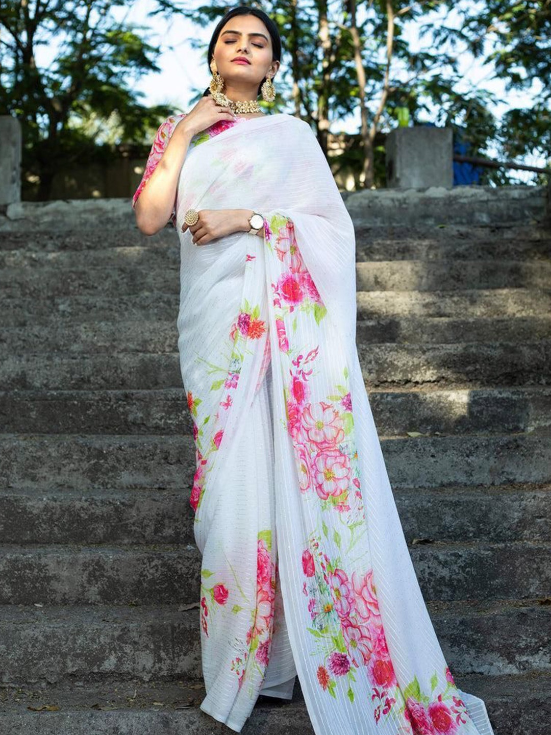 

Sangria Women Multi Sarees, White