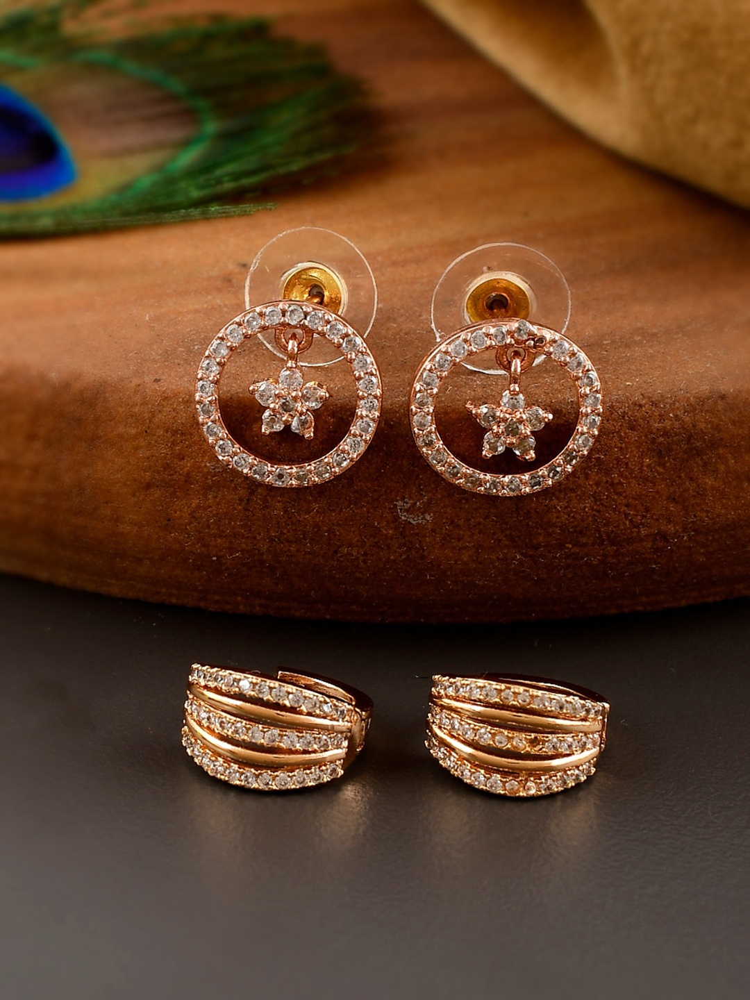 

Shoshaa Set of 2 Gold-Toned Contemporary Hoop & Stud Earrings