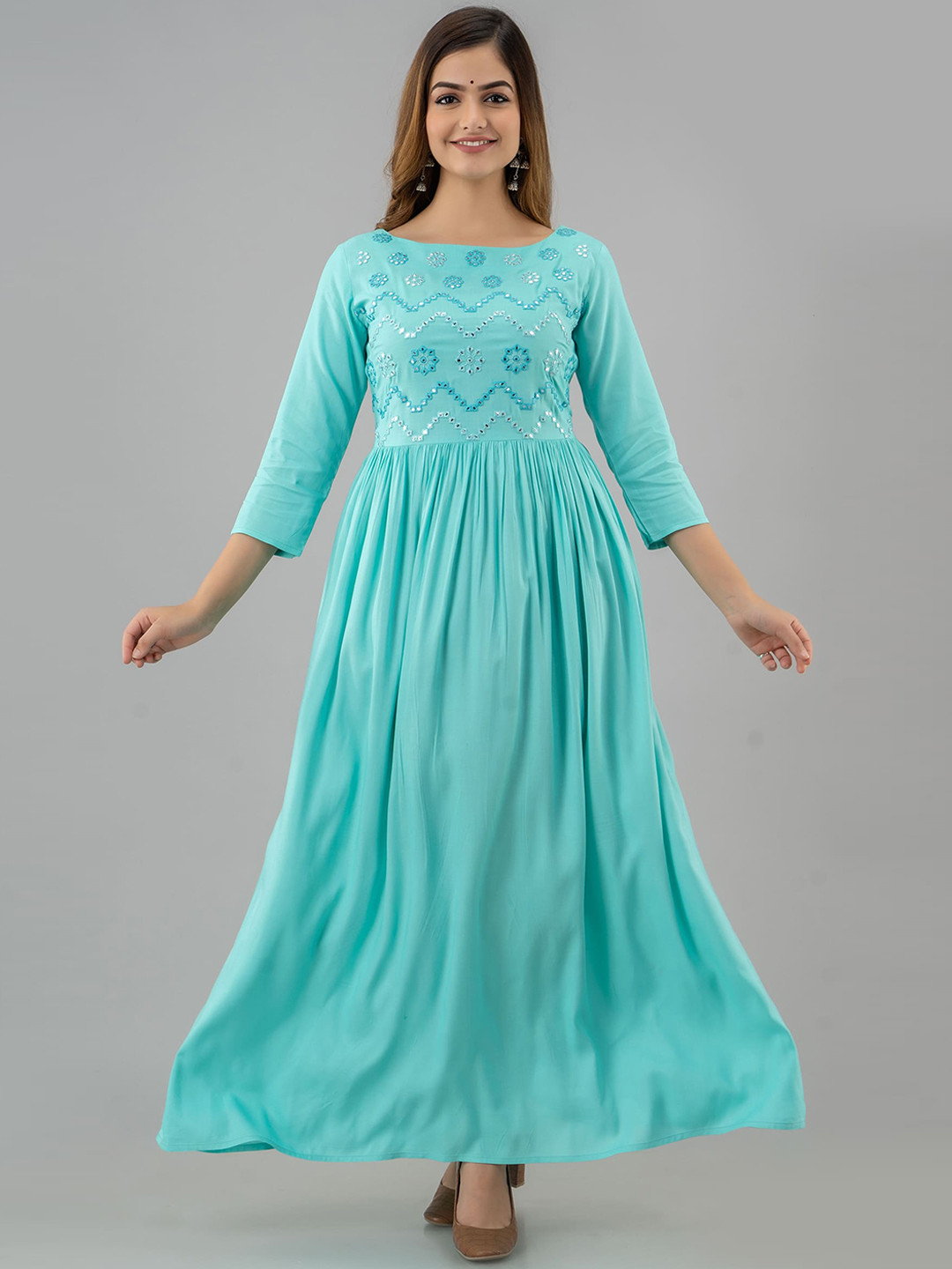 

KIMAYRA Women Sea Green Cold-Shoulder Sleeves Chikankari Anarkali Kurta