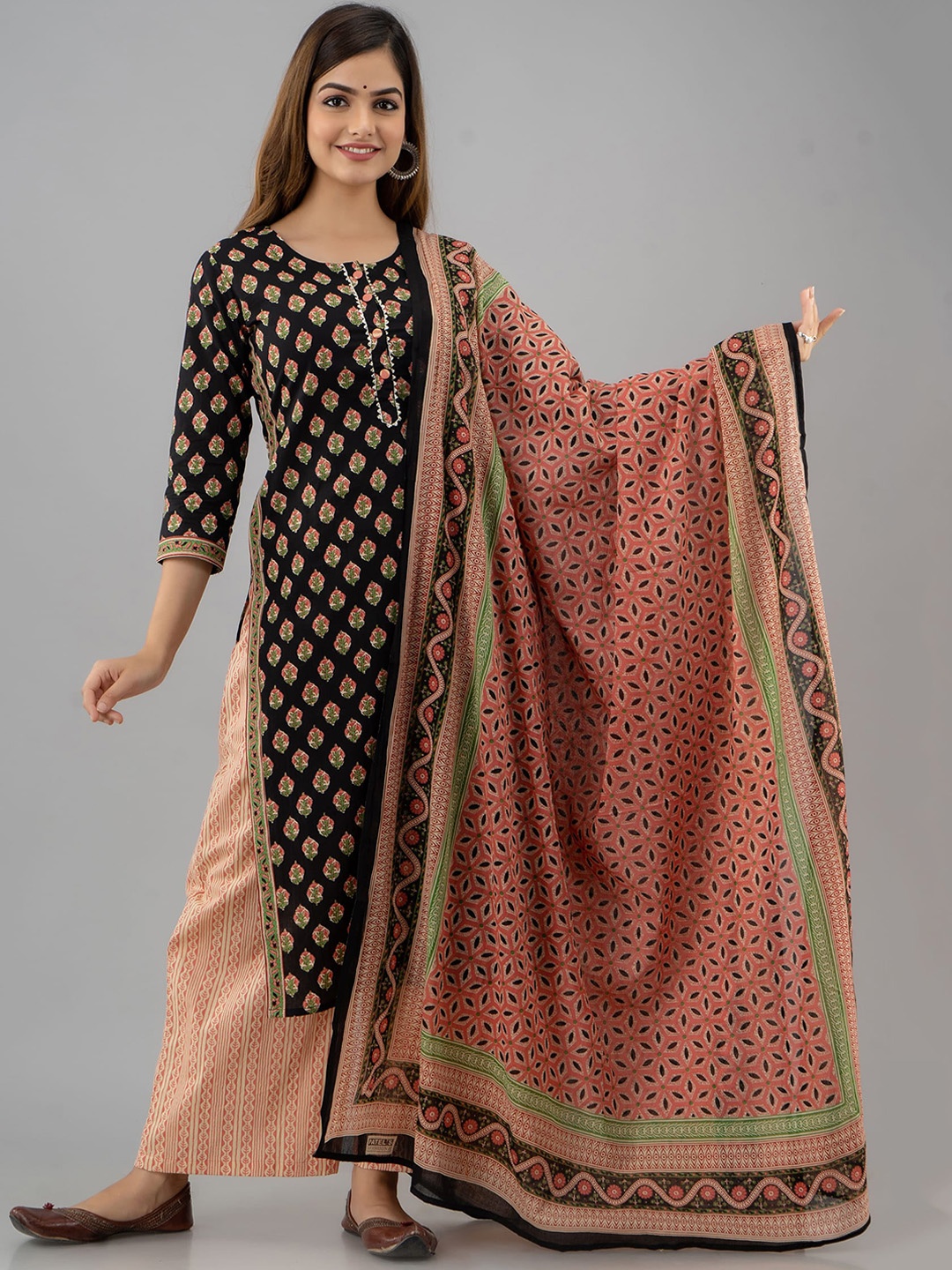 

KIMAYRA Women Black Ethnic Motifs Printed Pure Cotton Kurta with Churidar & With Dupatta