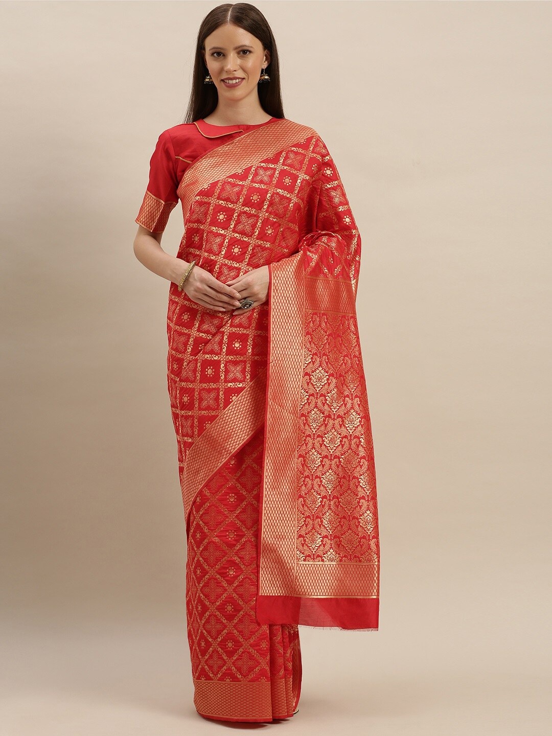 

SHAVYA Women Red Sarees