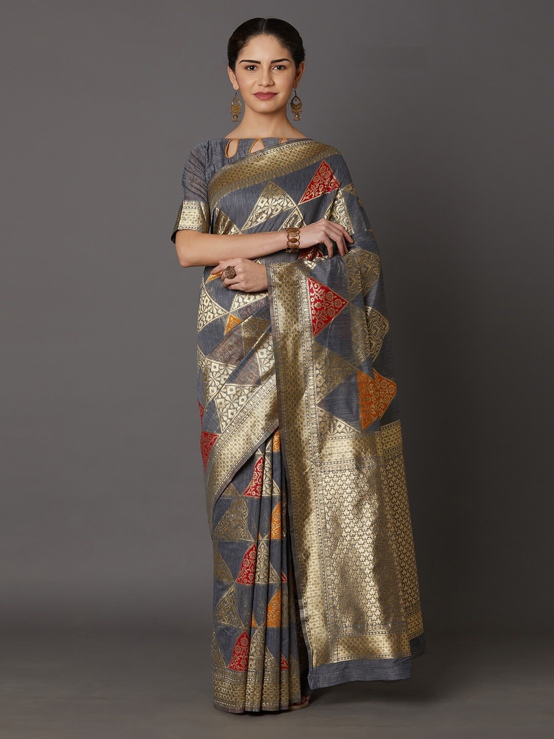 

SHAVYA Women Grey Sarees