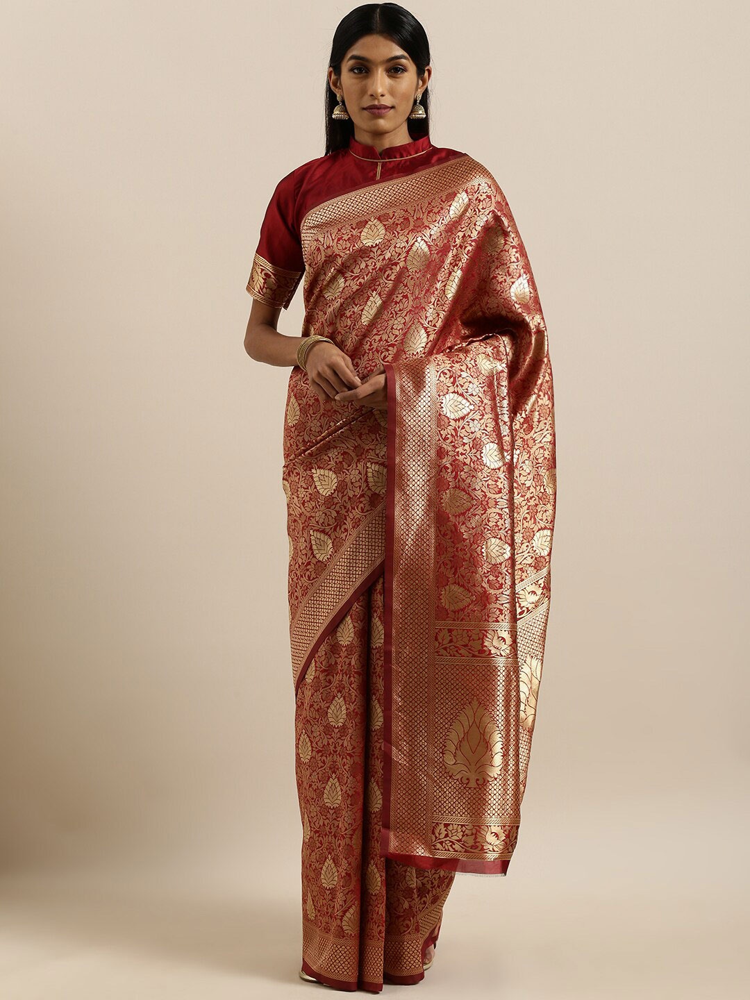 

SHAVYA Women Maroon Sarees