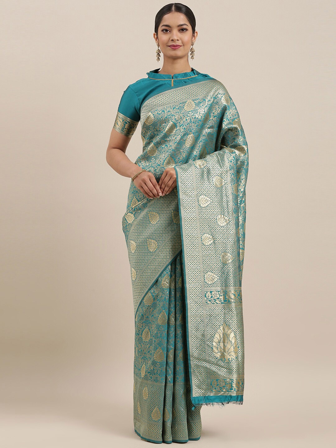 

SHAVYA Women Sea Green Sarees