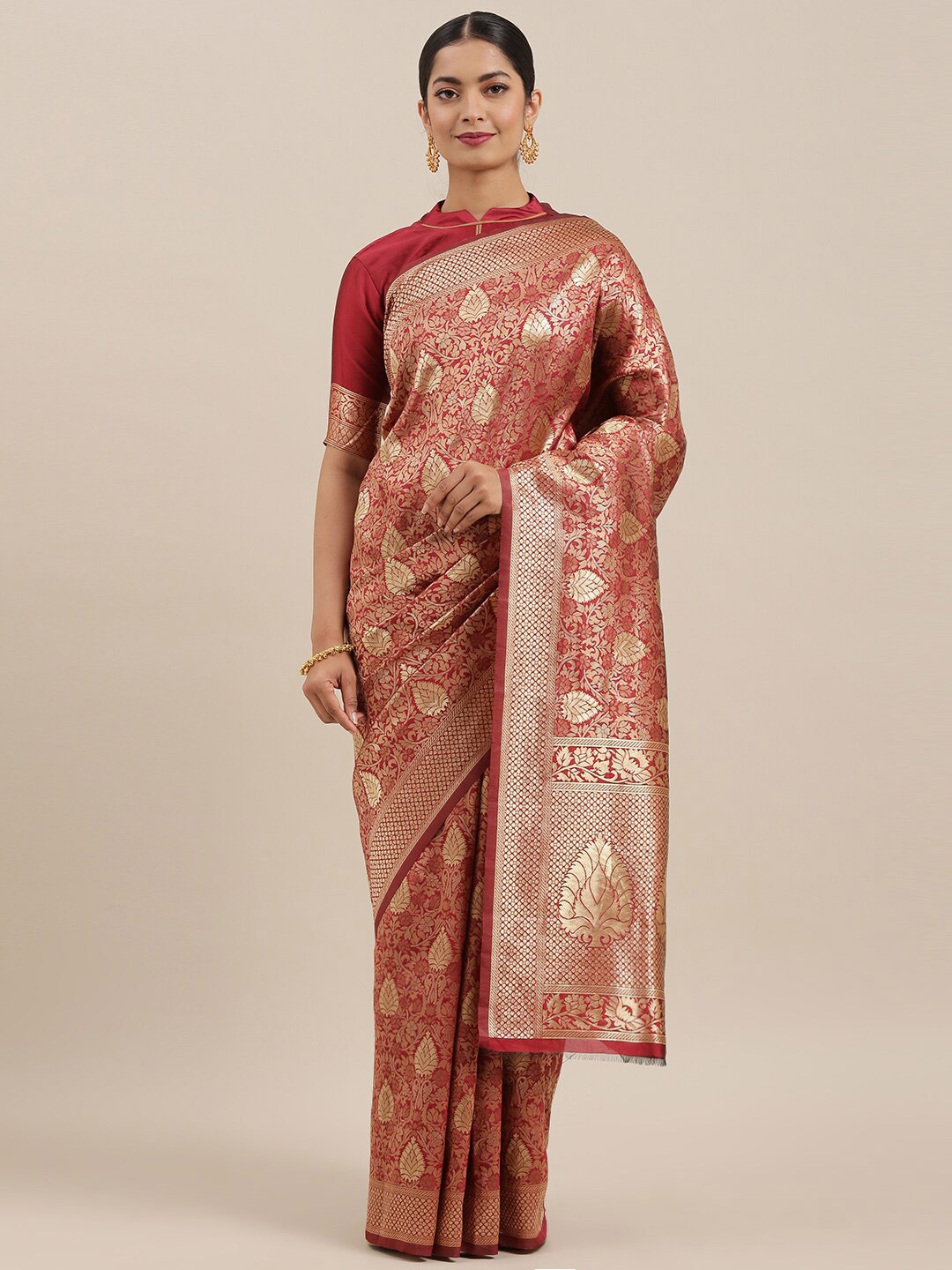 

SHAVYA Women Maroon Sarees
