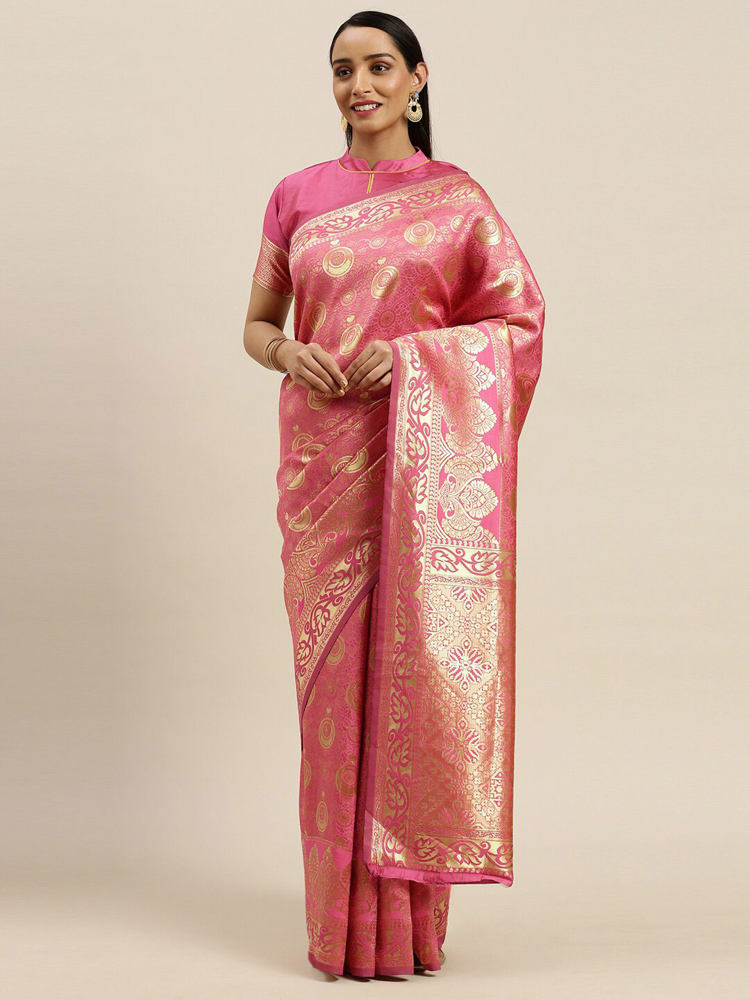 

SHAVYA Women Pink Sarees