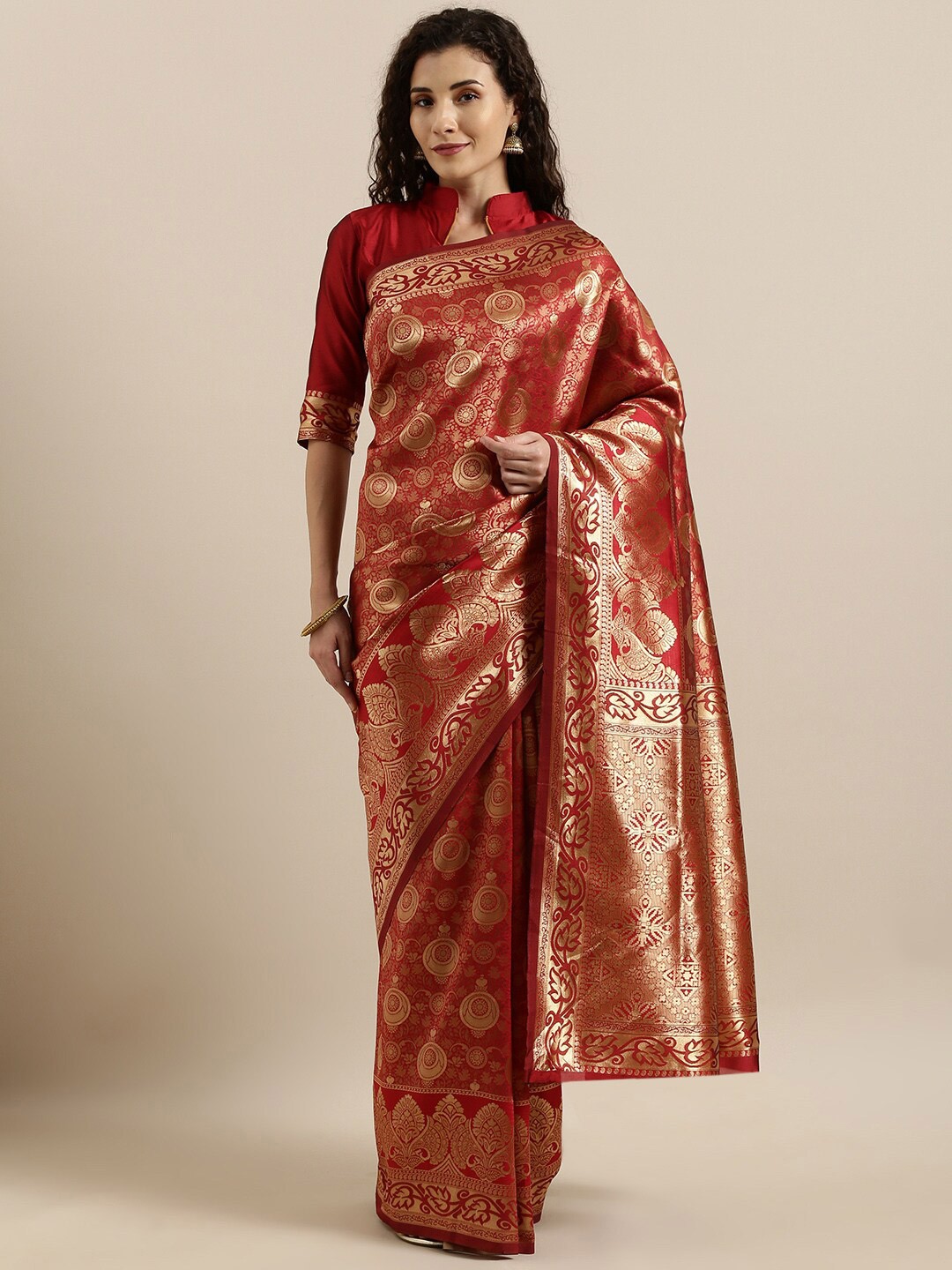 

SHAVYA Women Maroon Sarees